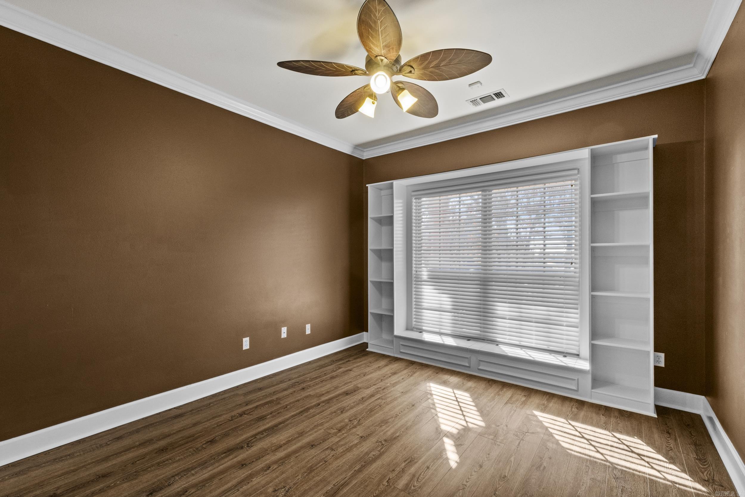 MILLERS CROSSING - Residential