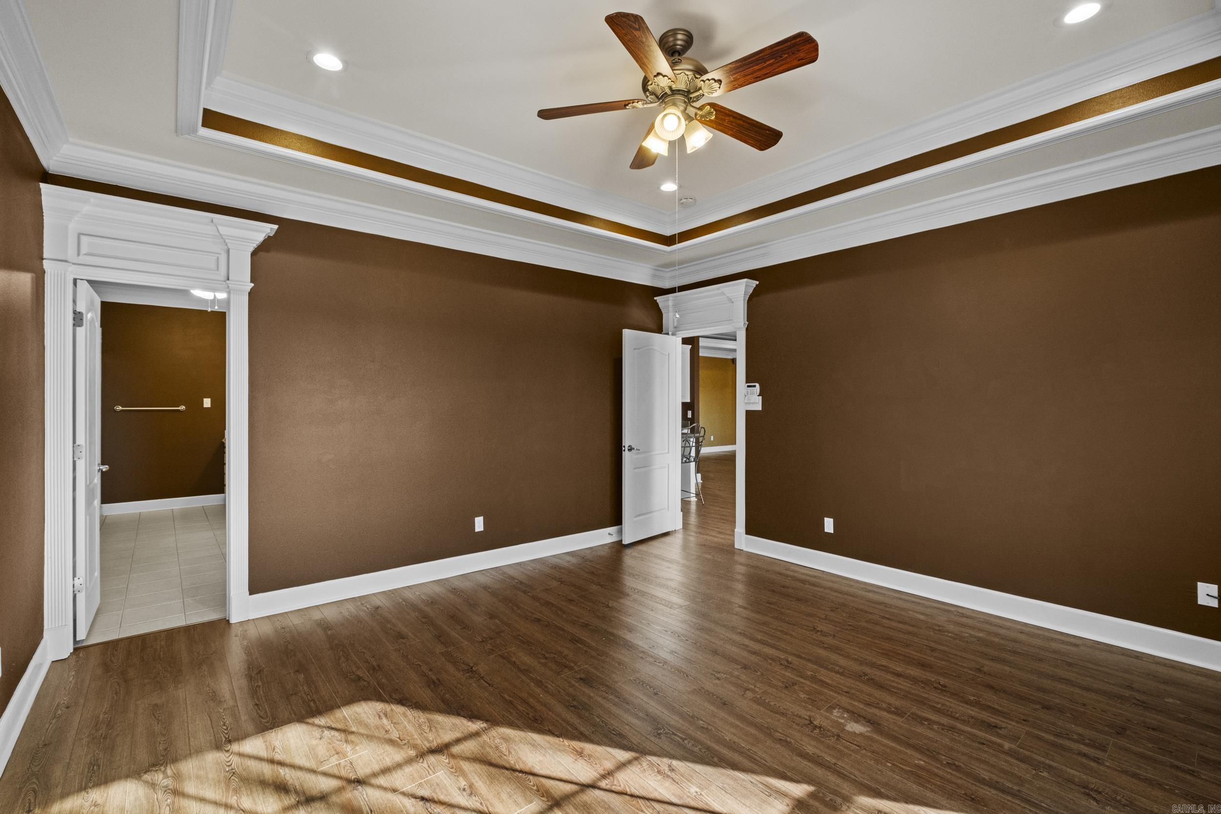 MILLERS CROSSING - Residential