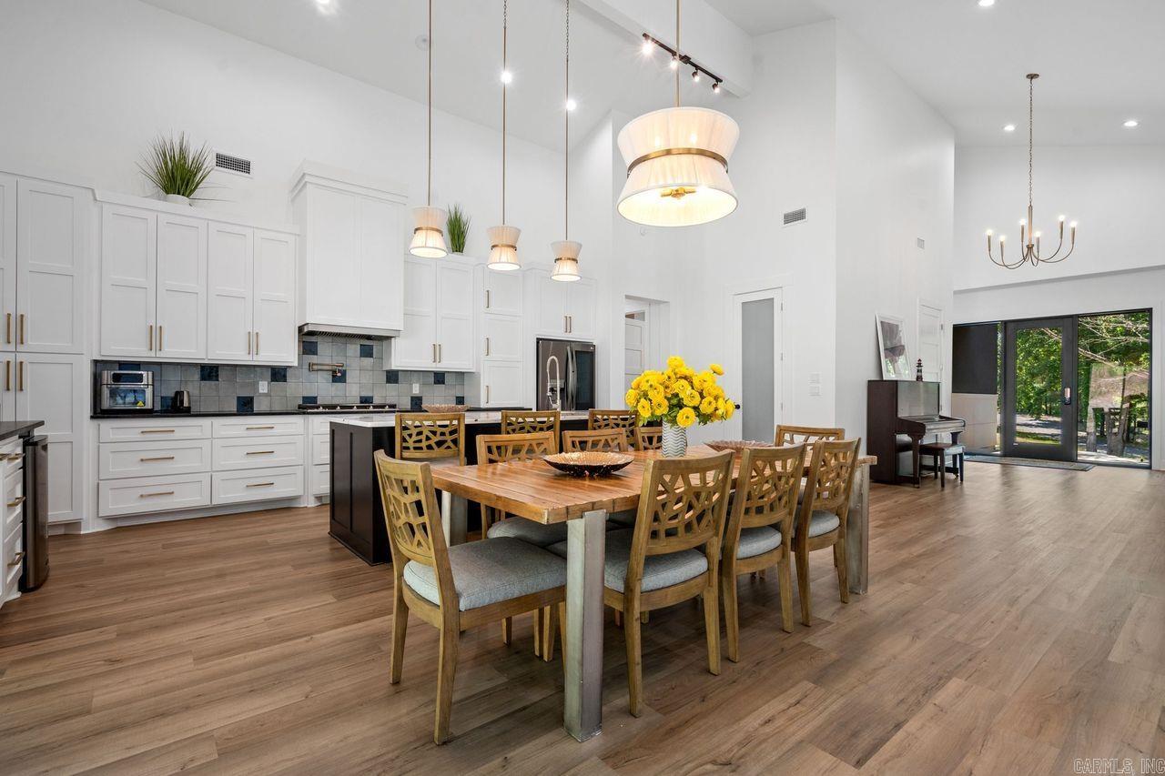 BAYOU RIDGE - Residential