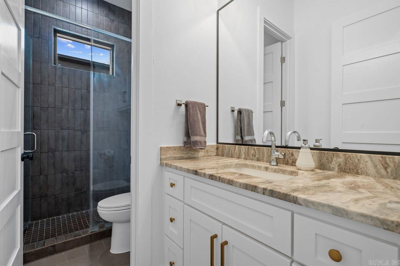 BAYOU RIDGE - Residential