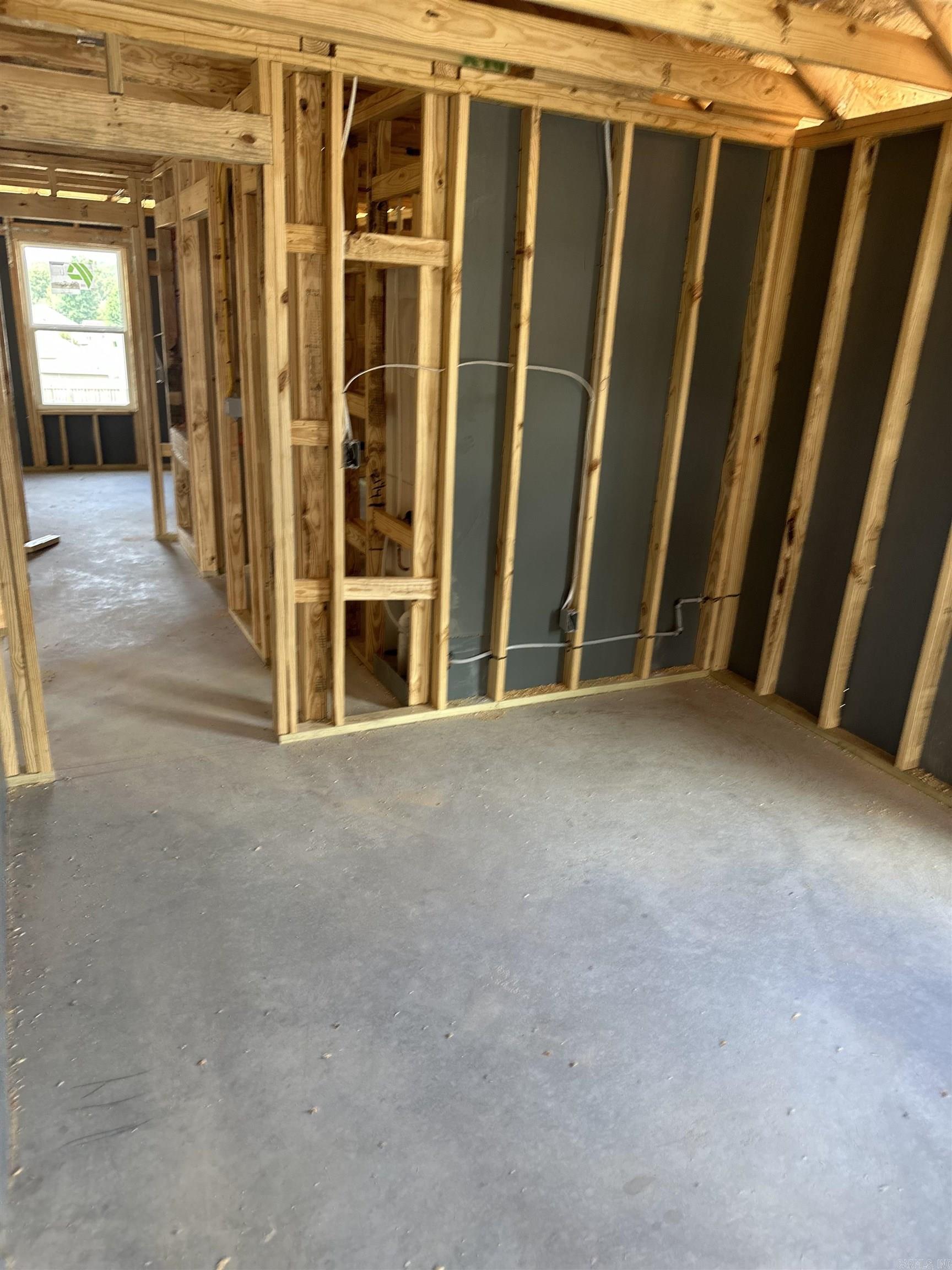 HILLDALE CROSSING - Residential