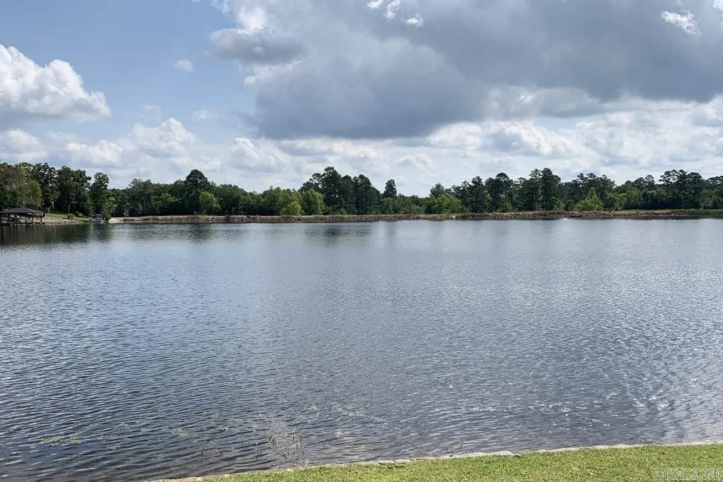 Madrid Courts - Residential