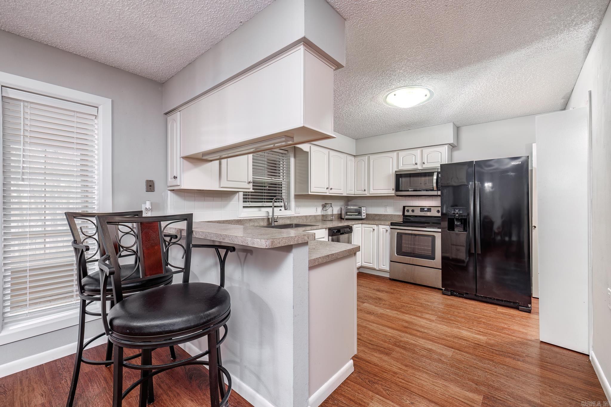 Madrid Courts - Residential