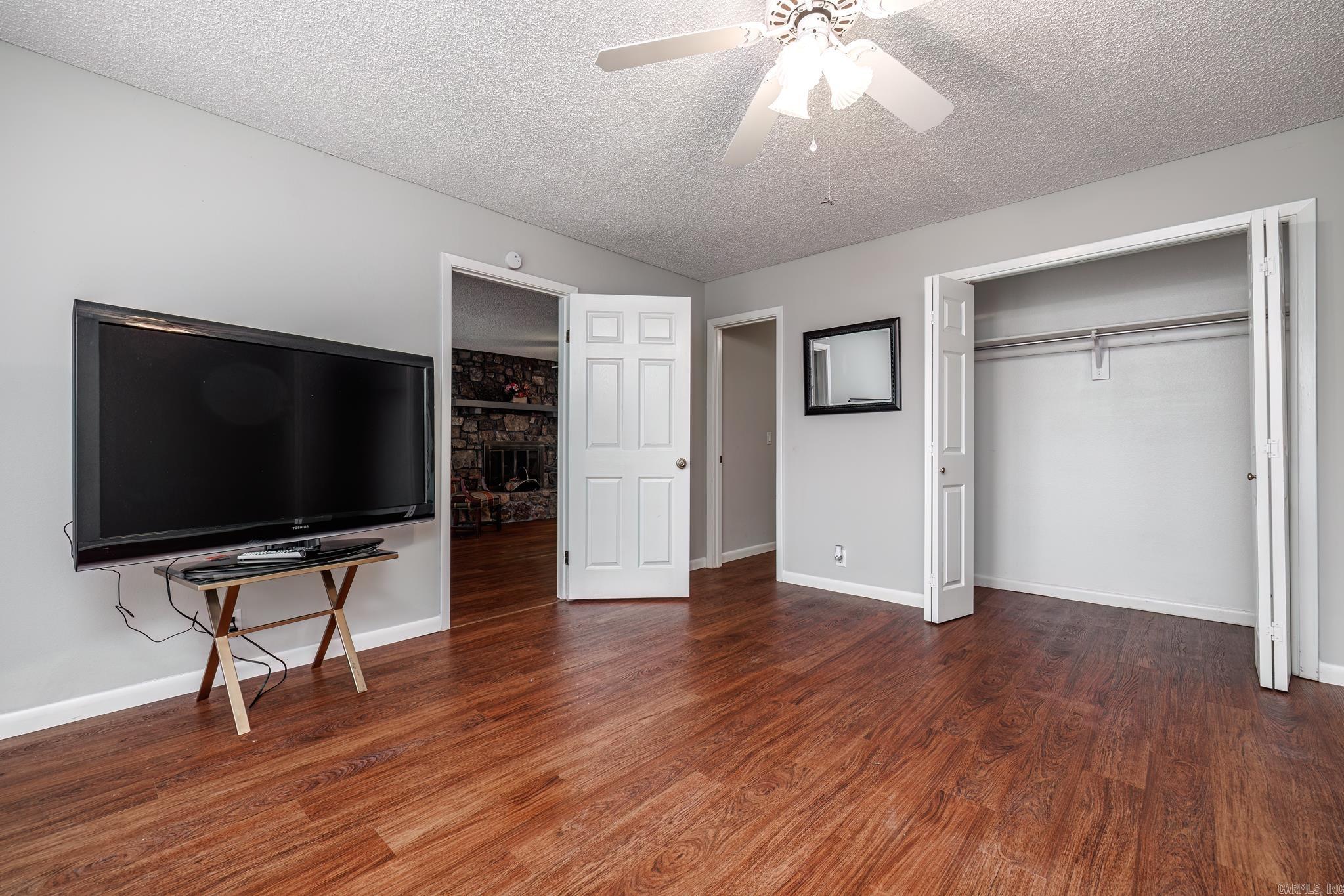 Madrid Courts - Residential