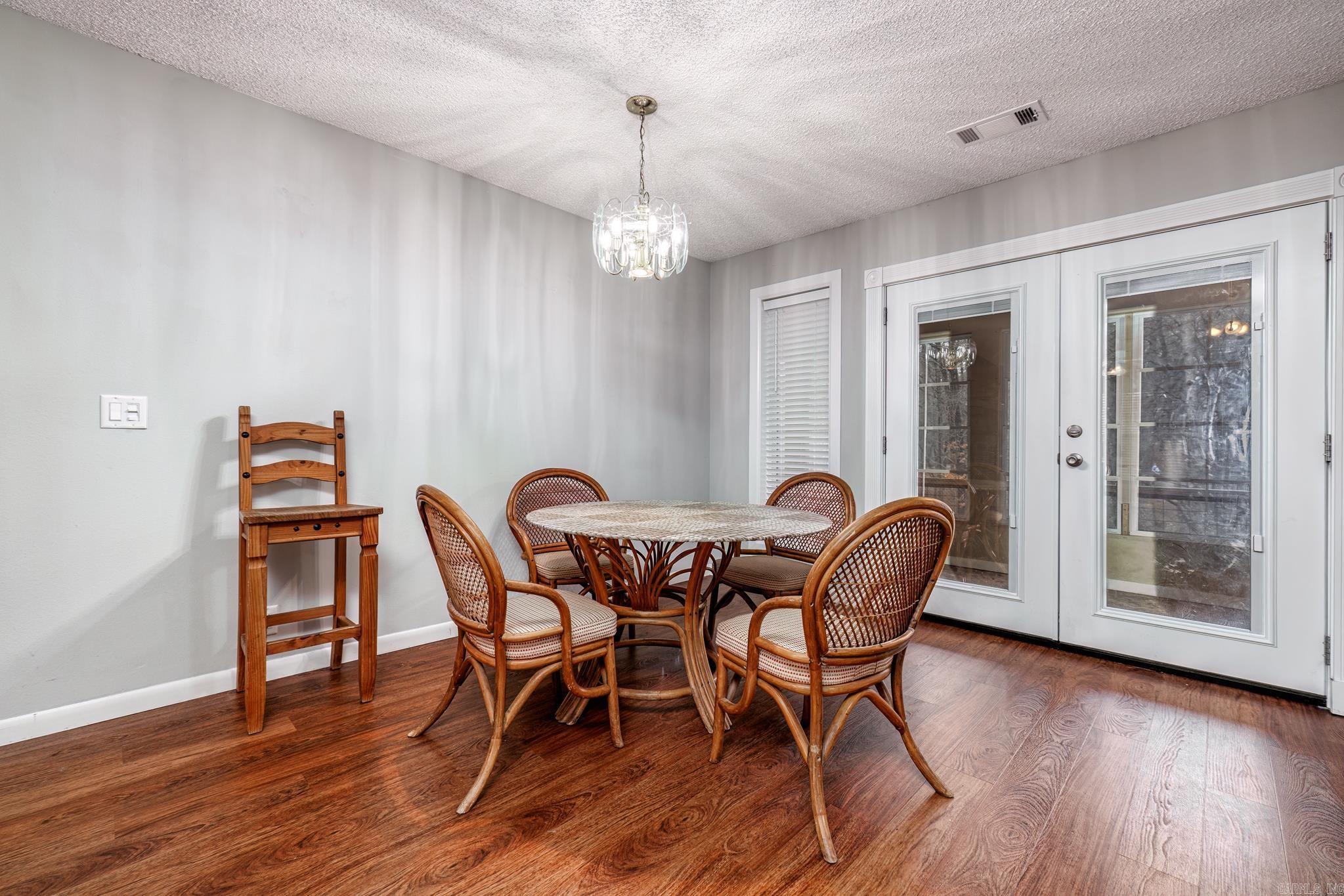 Madrid Courts - Residential