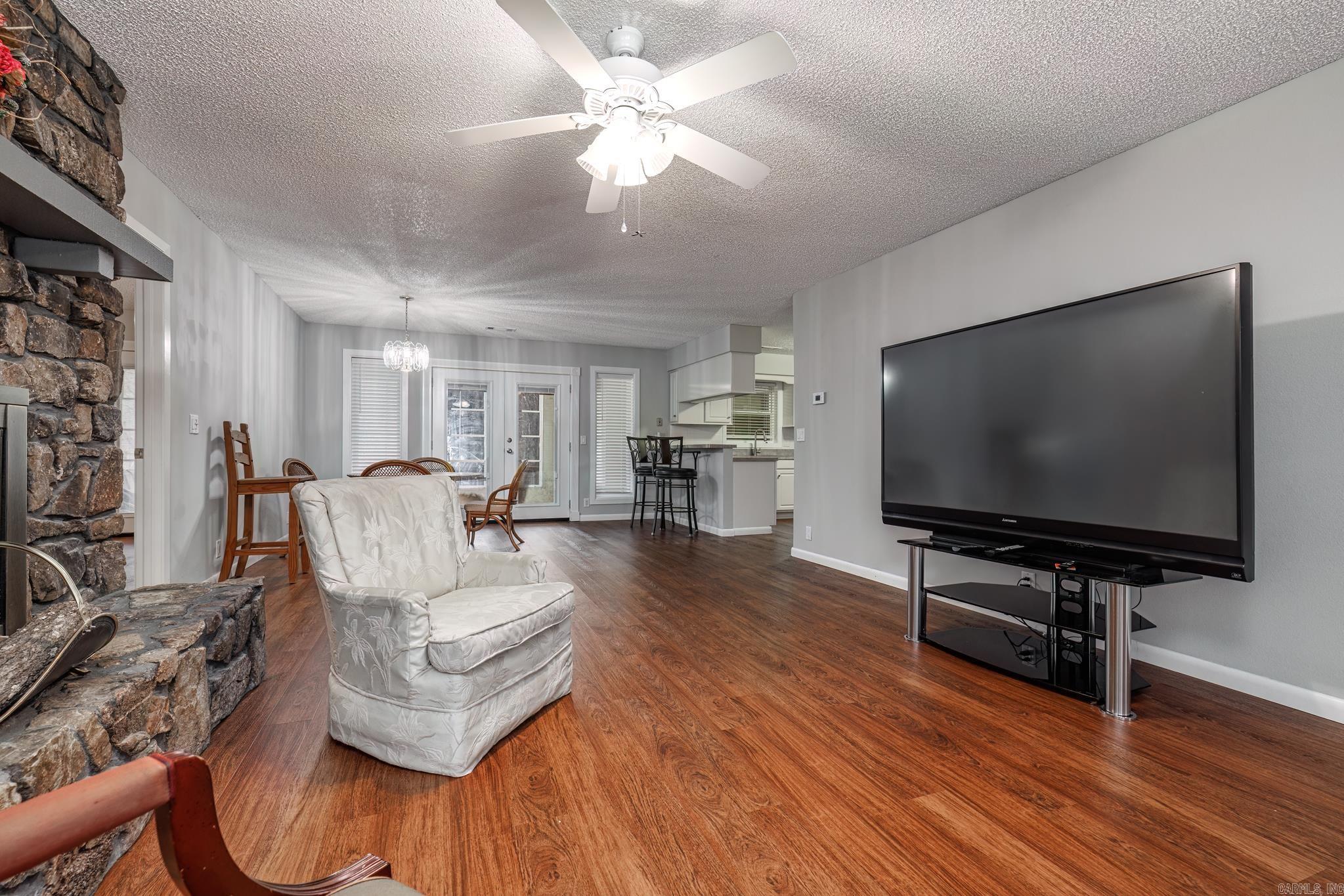 Madrid Courts - Residential