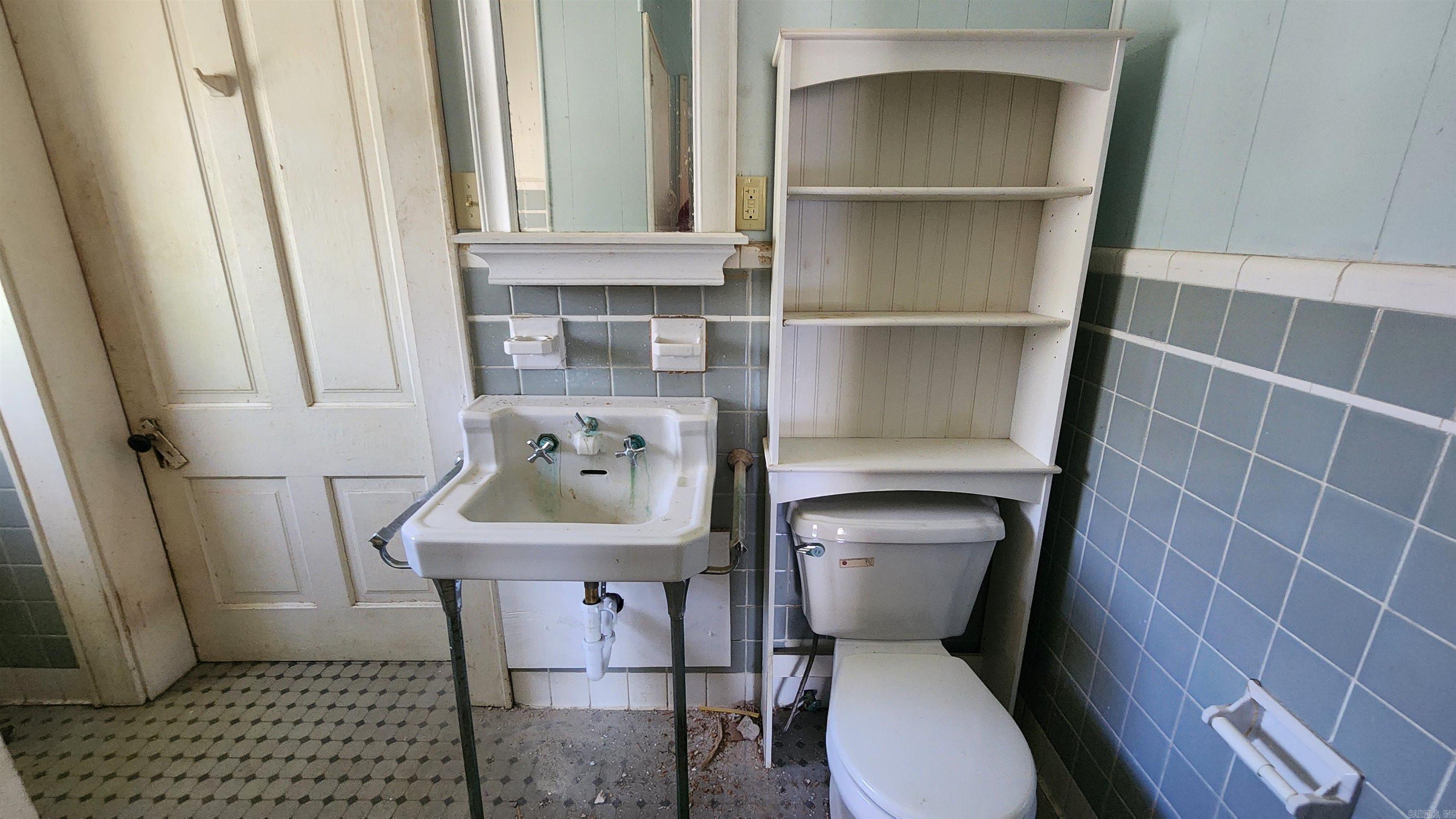 JAMES ADD - Residential