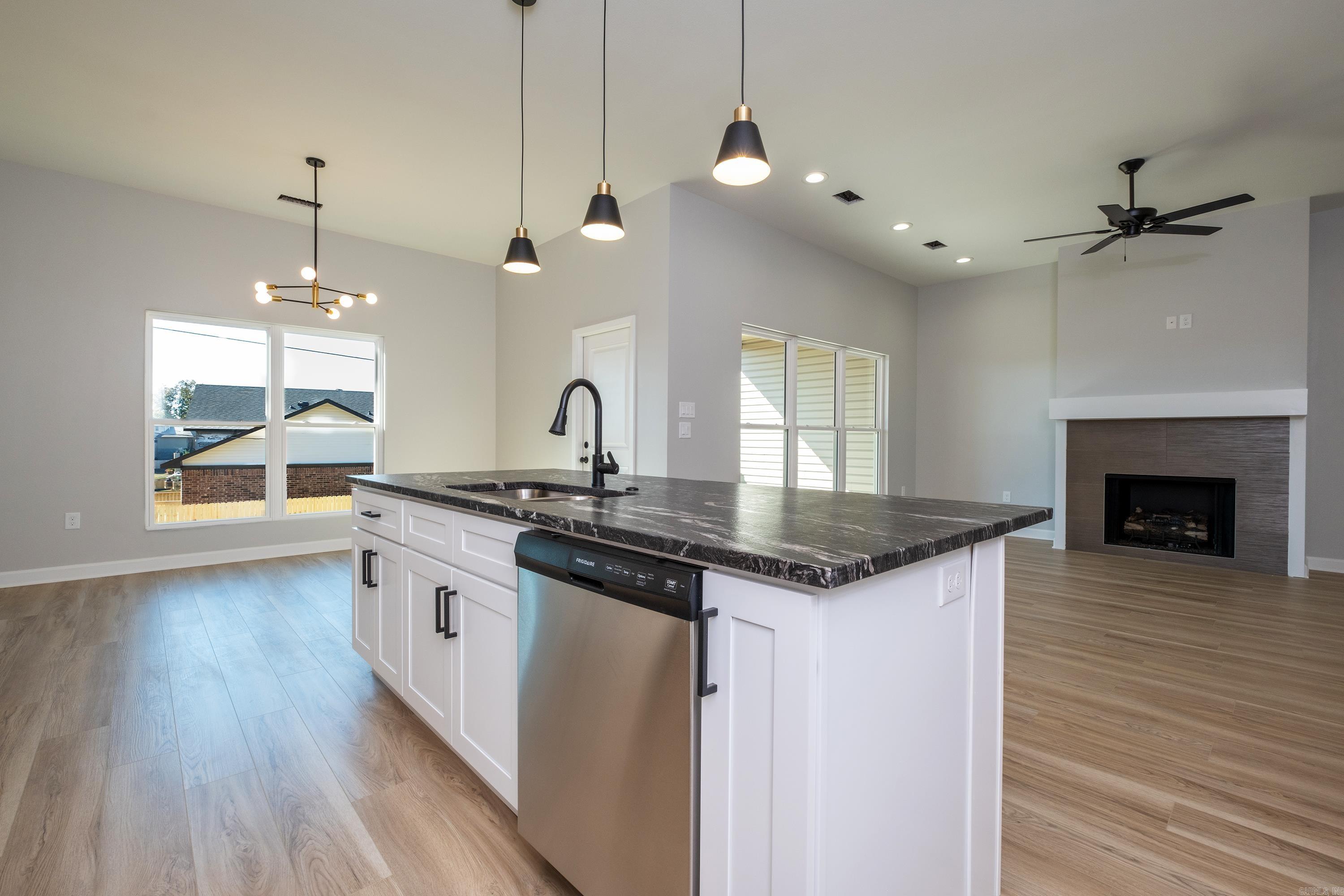 SANFORD EAST - Residential