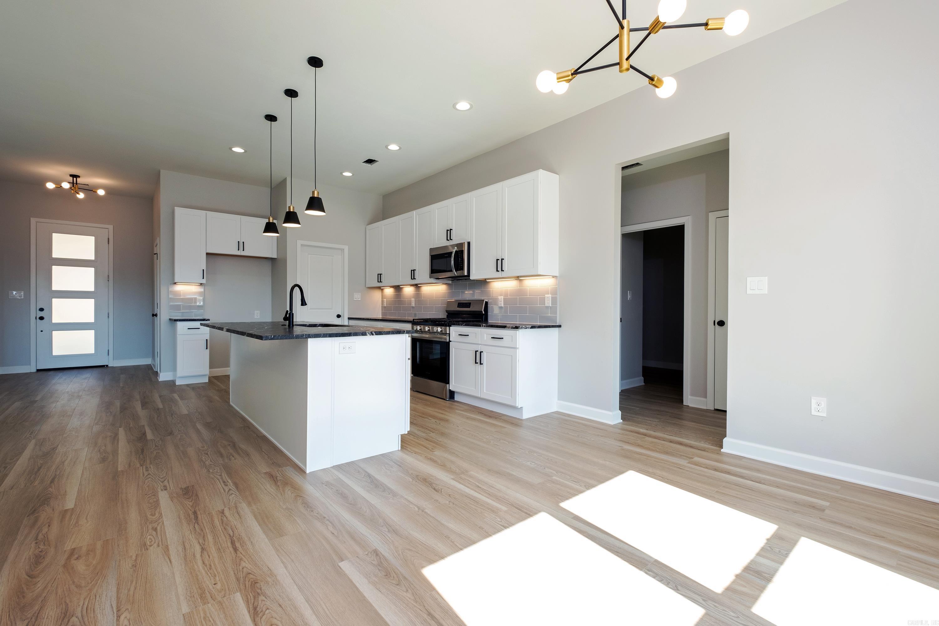 SANFORD EAST - Residential