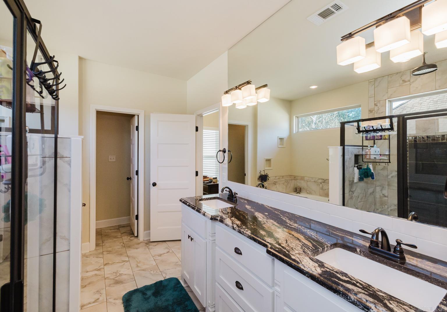 ANDRES PLACE - Residential