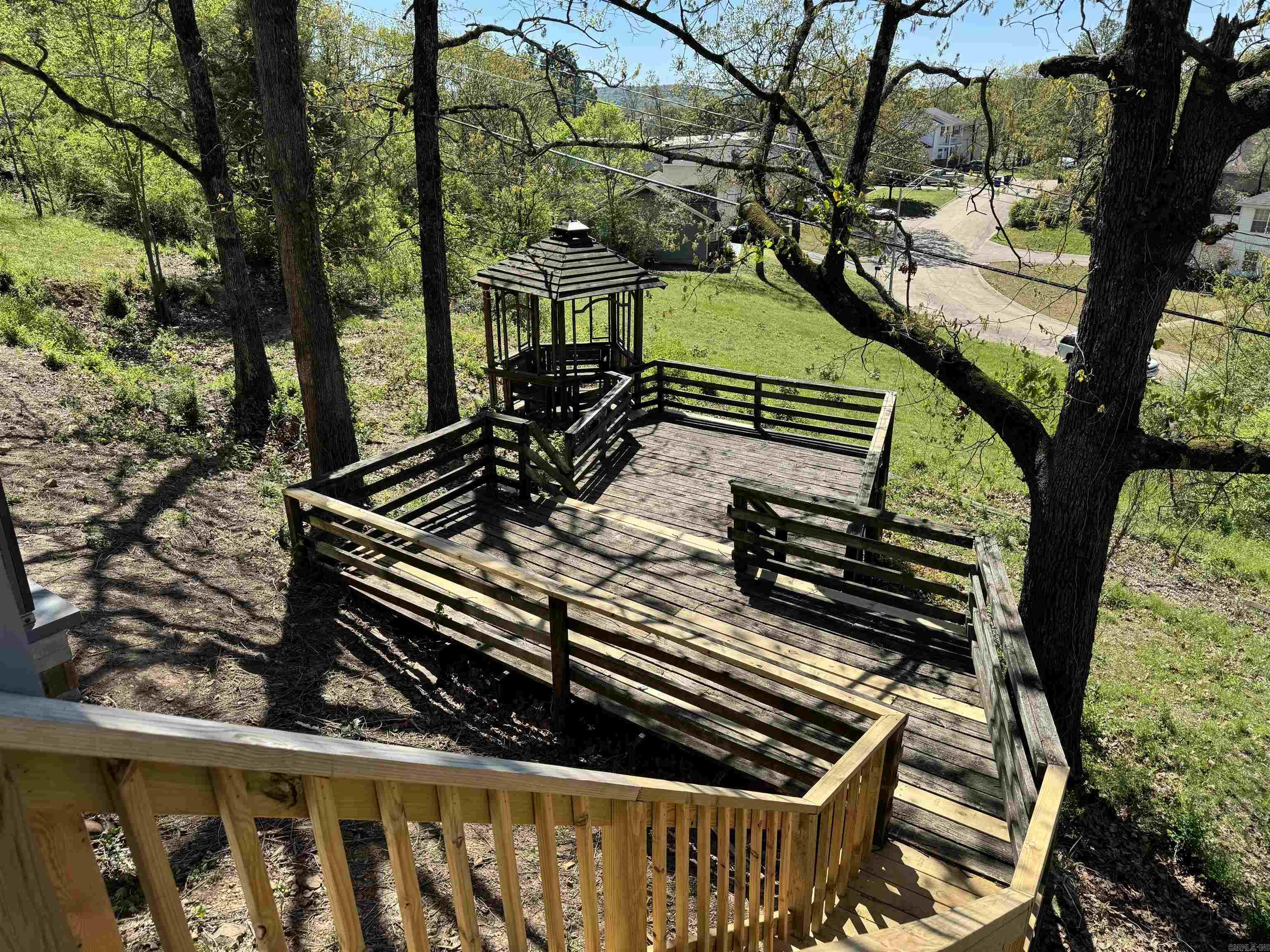 PIKE VIEW - Residential