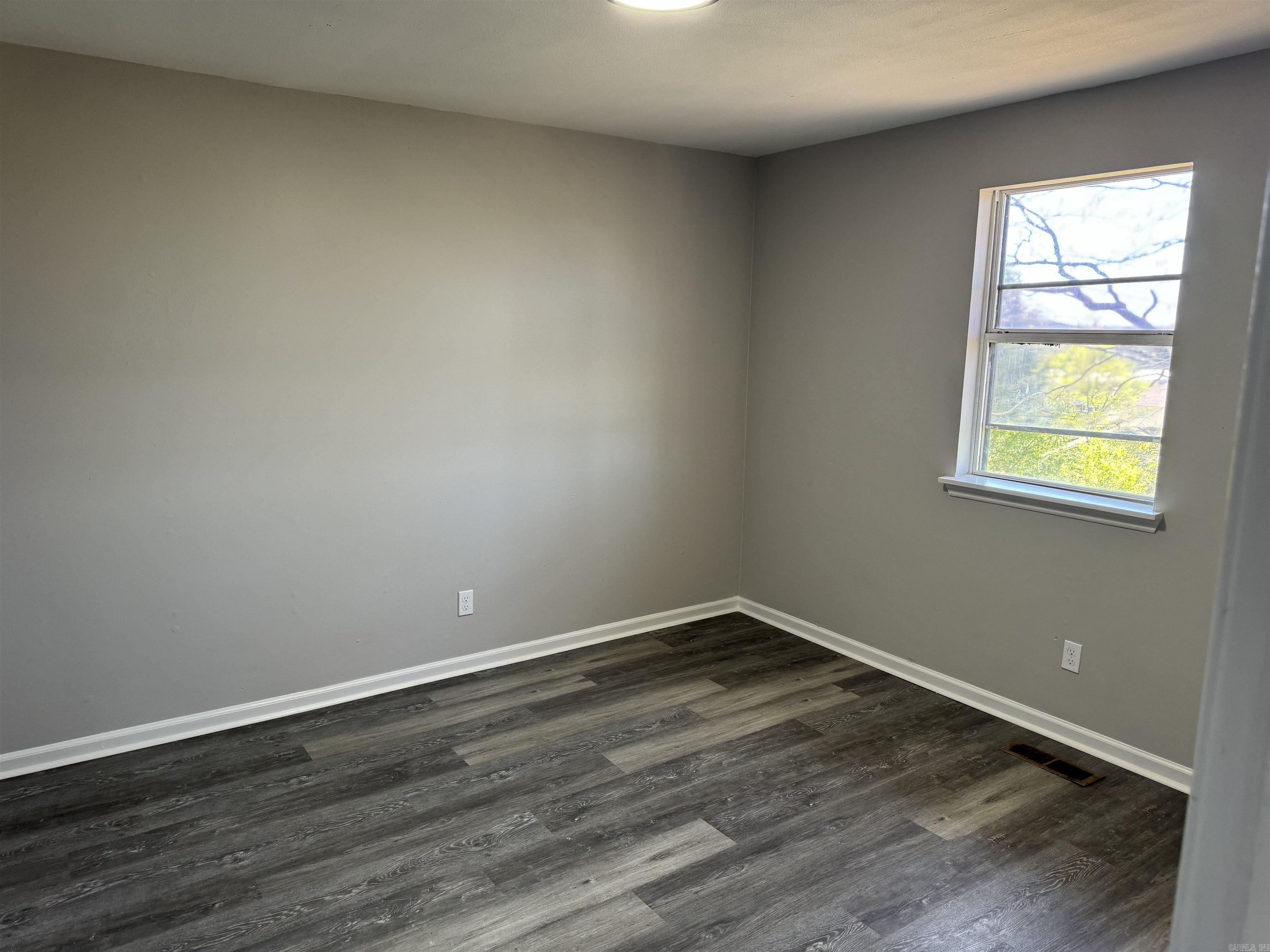 PIKE VIEW - Residential