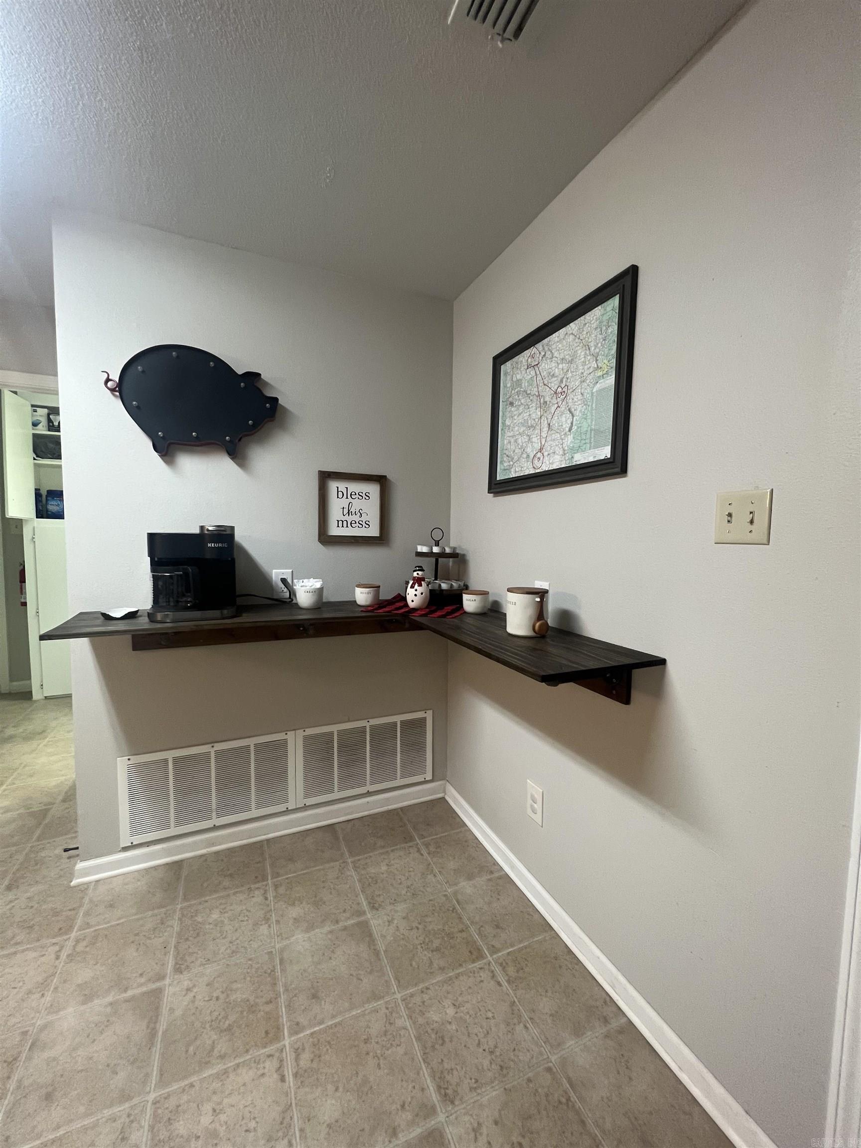 DARK FOREST PLACE - Residential