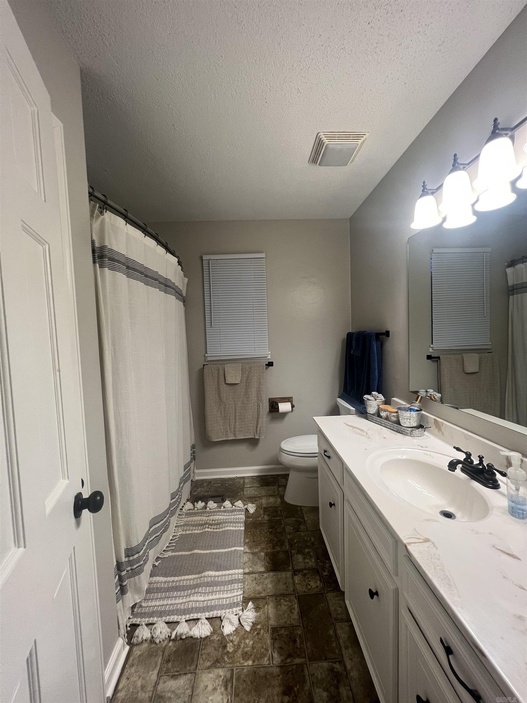 DARK FOREST PLACE - Residential