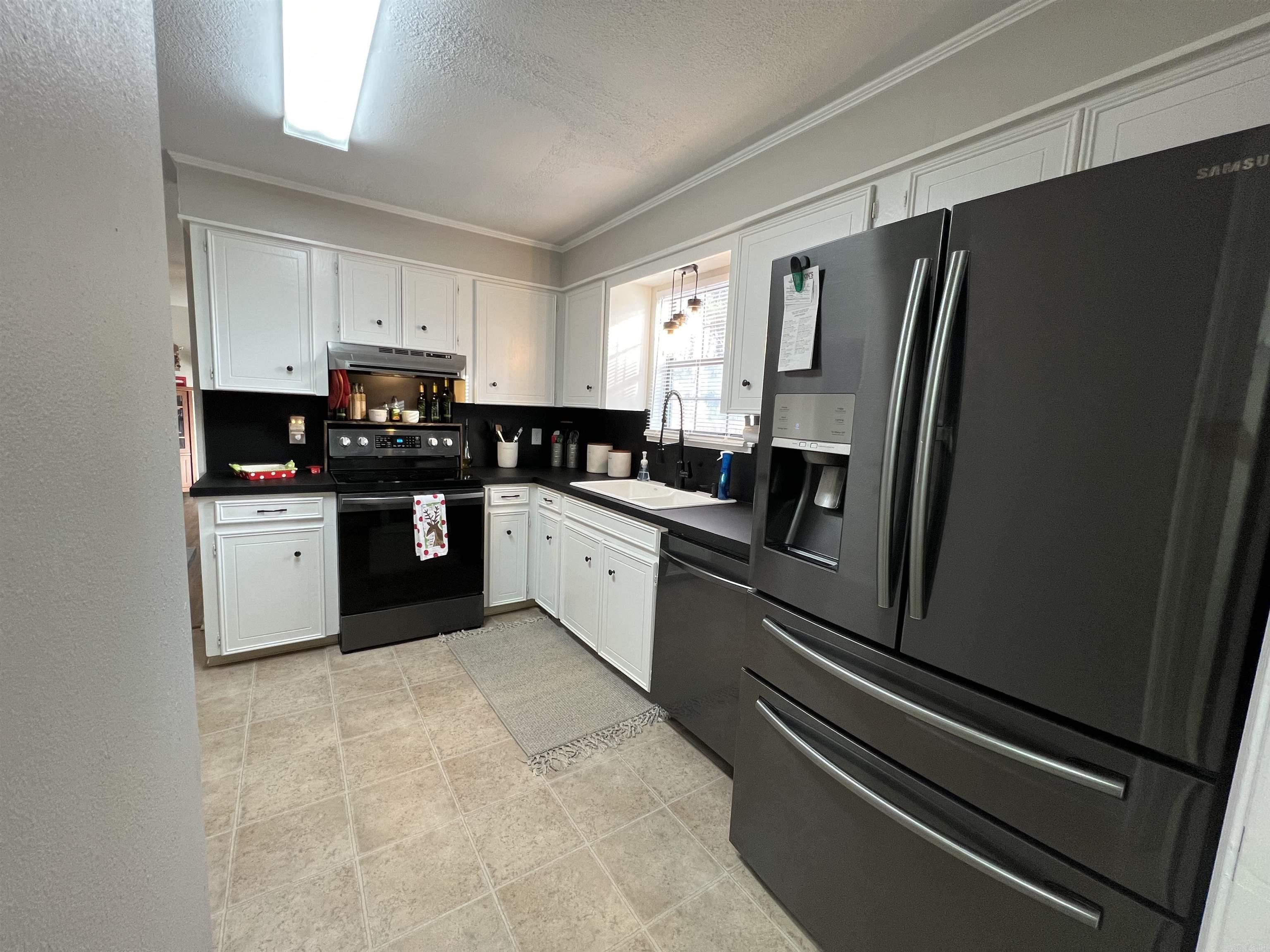 DARK FOREST PLACE - Residential