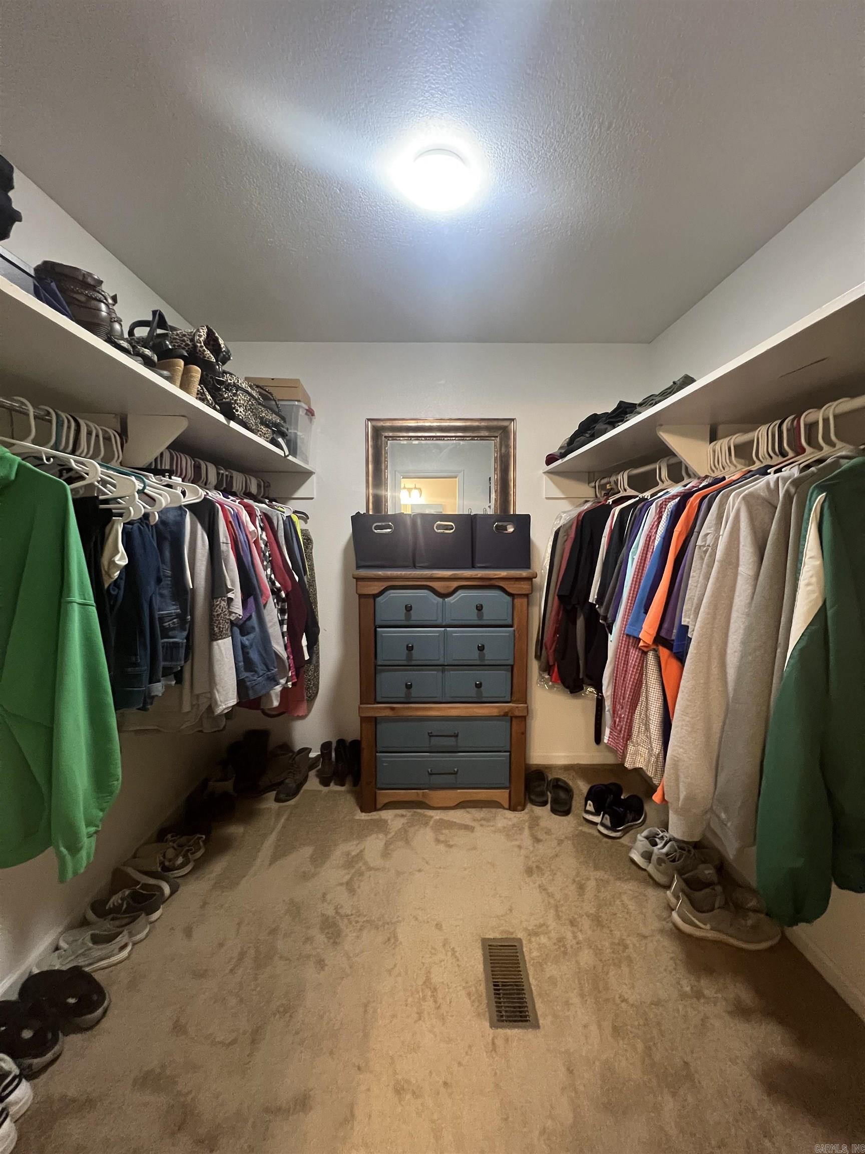 DARK FOREST PLACE - Residential