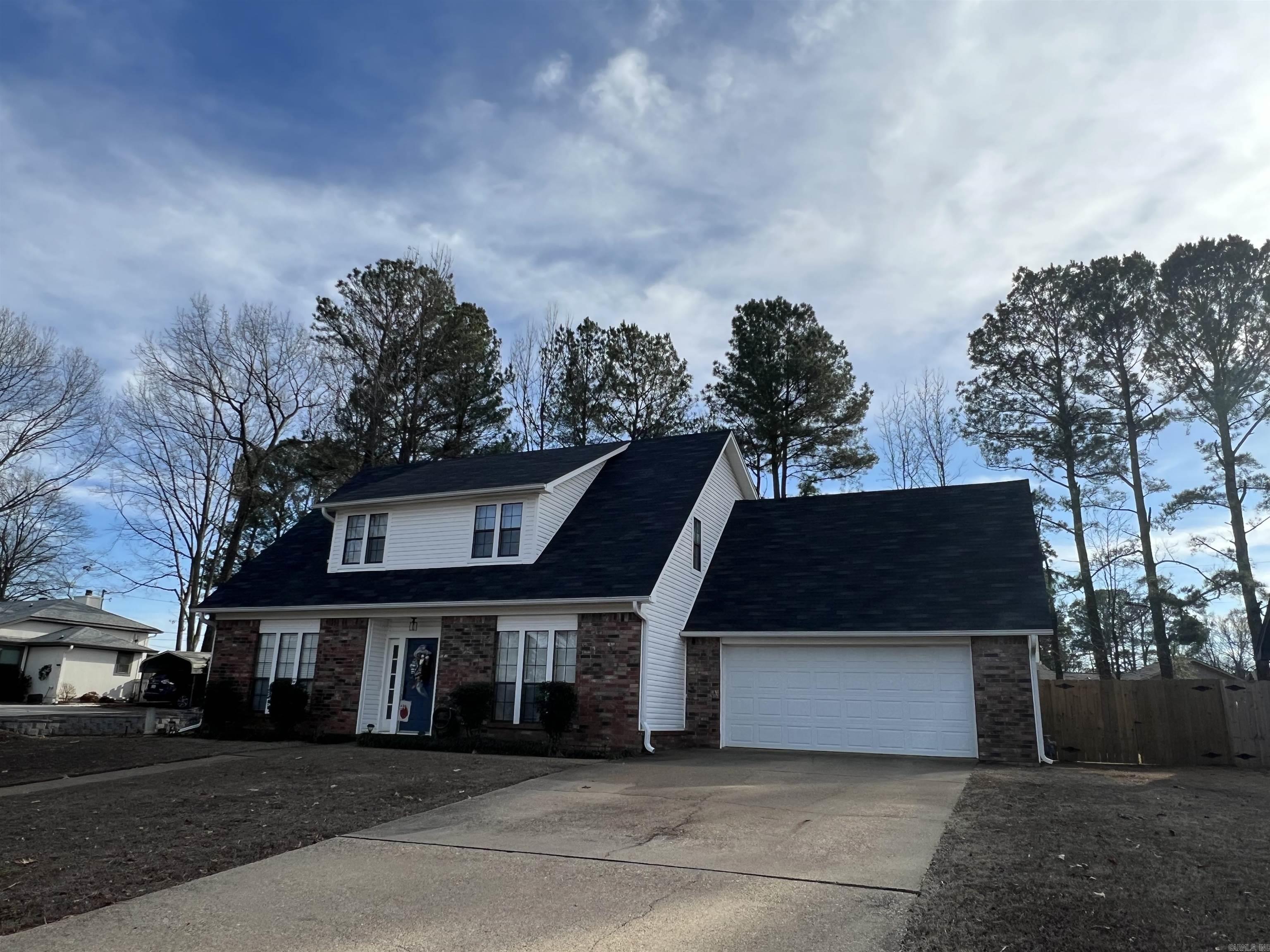 DARK FOREST PLACE - Residential