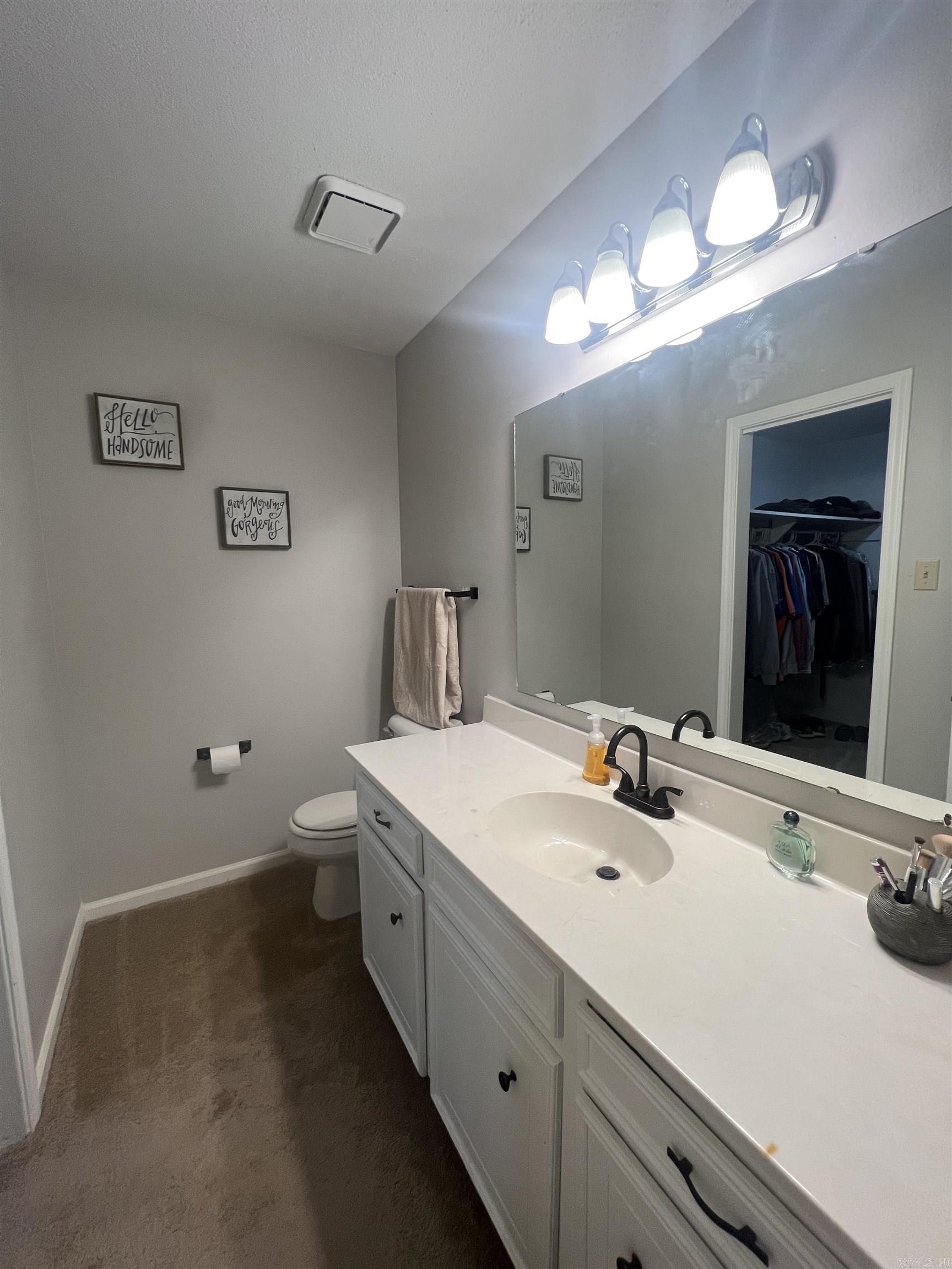 DARK FOREST PLACE - Residential