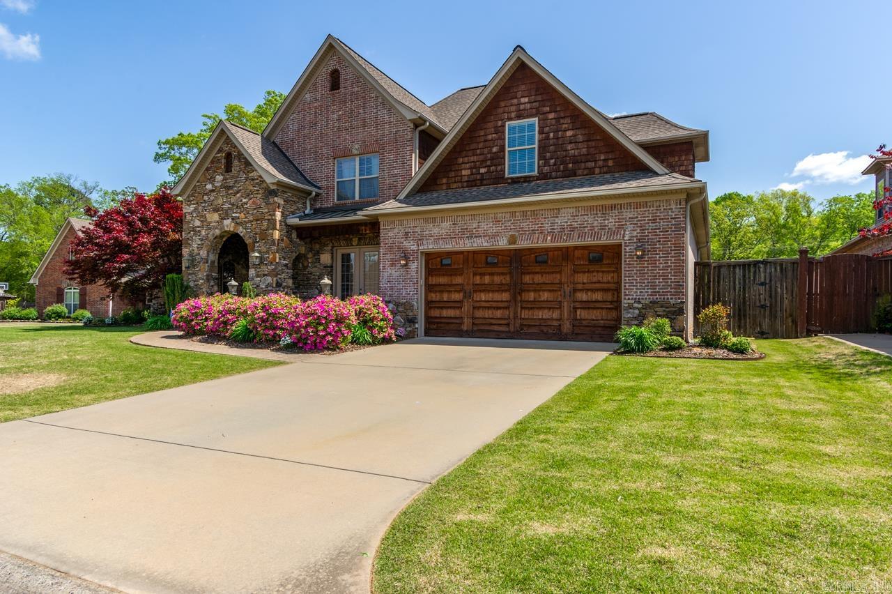 APPLEWOOD COVE - Residential