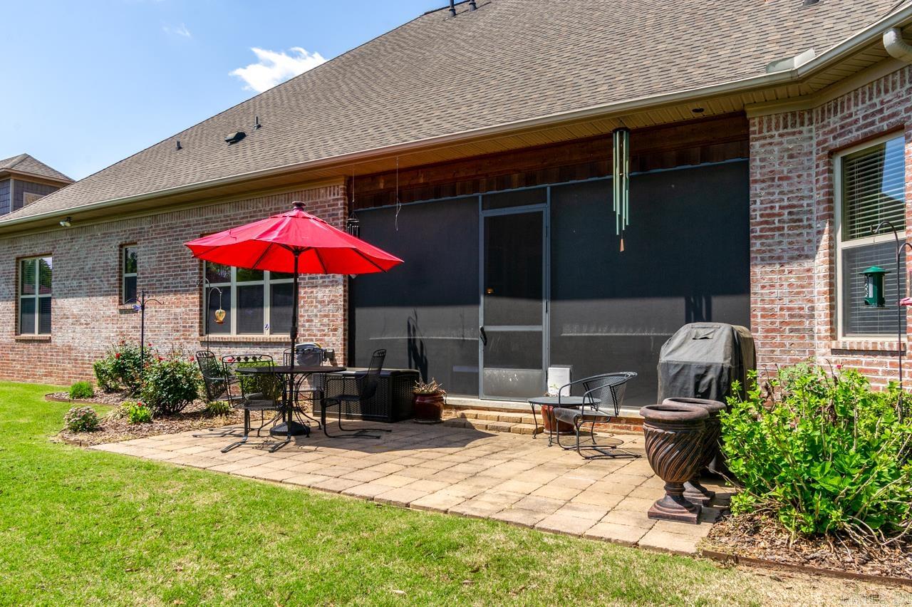 APPLEWOOD COVE - Residential