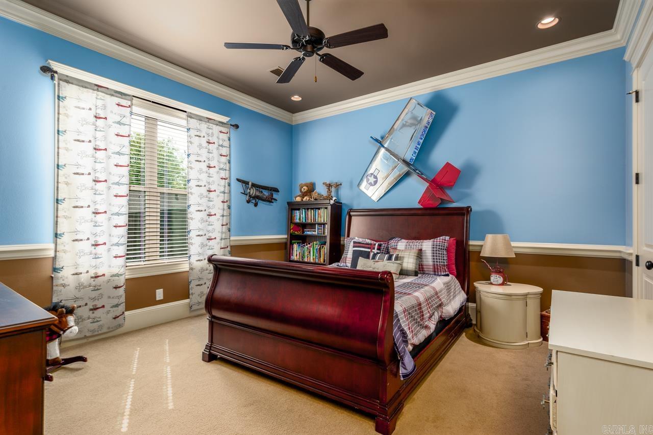 APPLEWOOD COVE - Residential