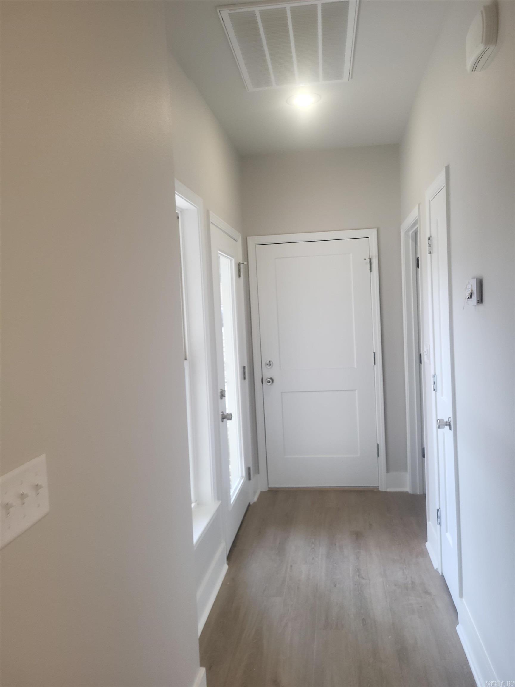 Hicks Interurban - Residential Lease