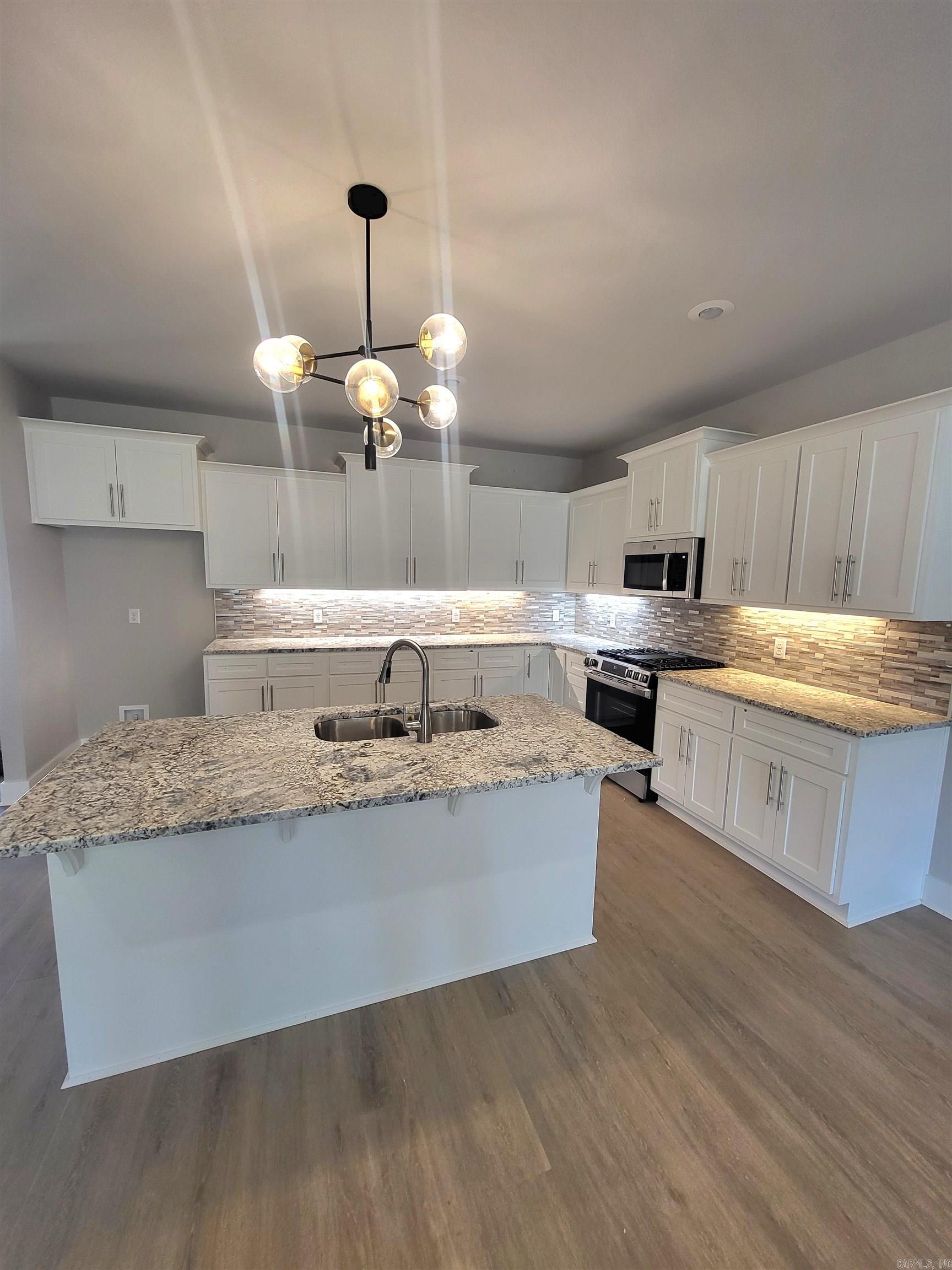 Hicks Interurban - Residential Lease