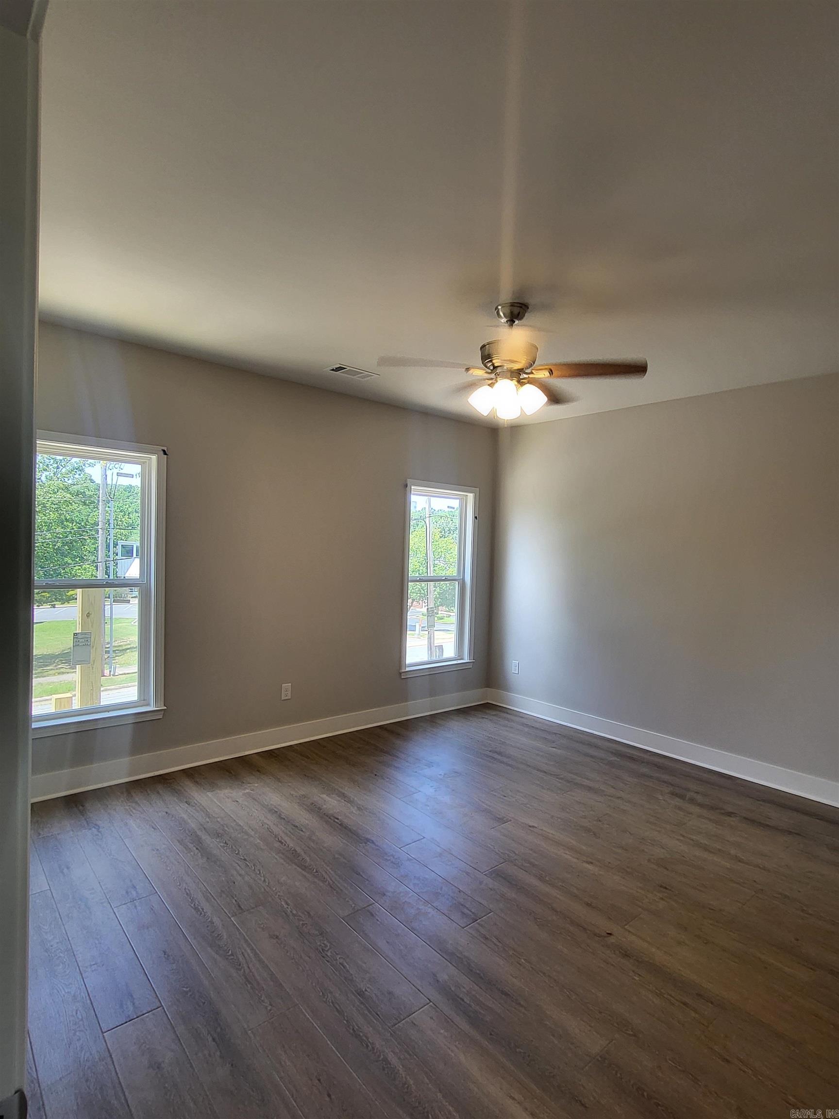 Hicks Interurban - Residential Lease