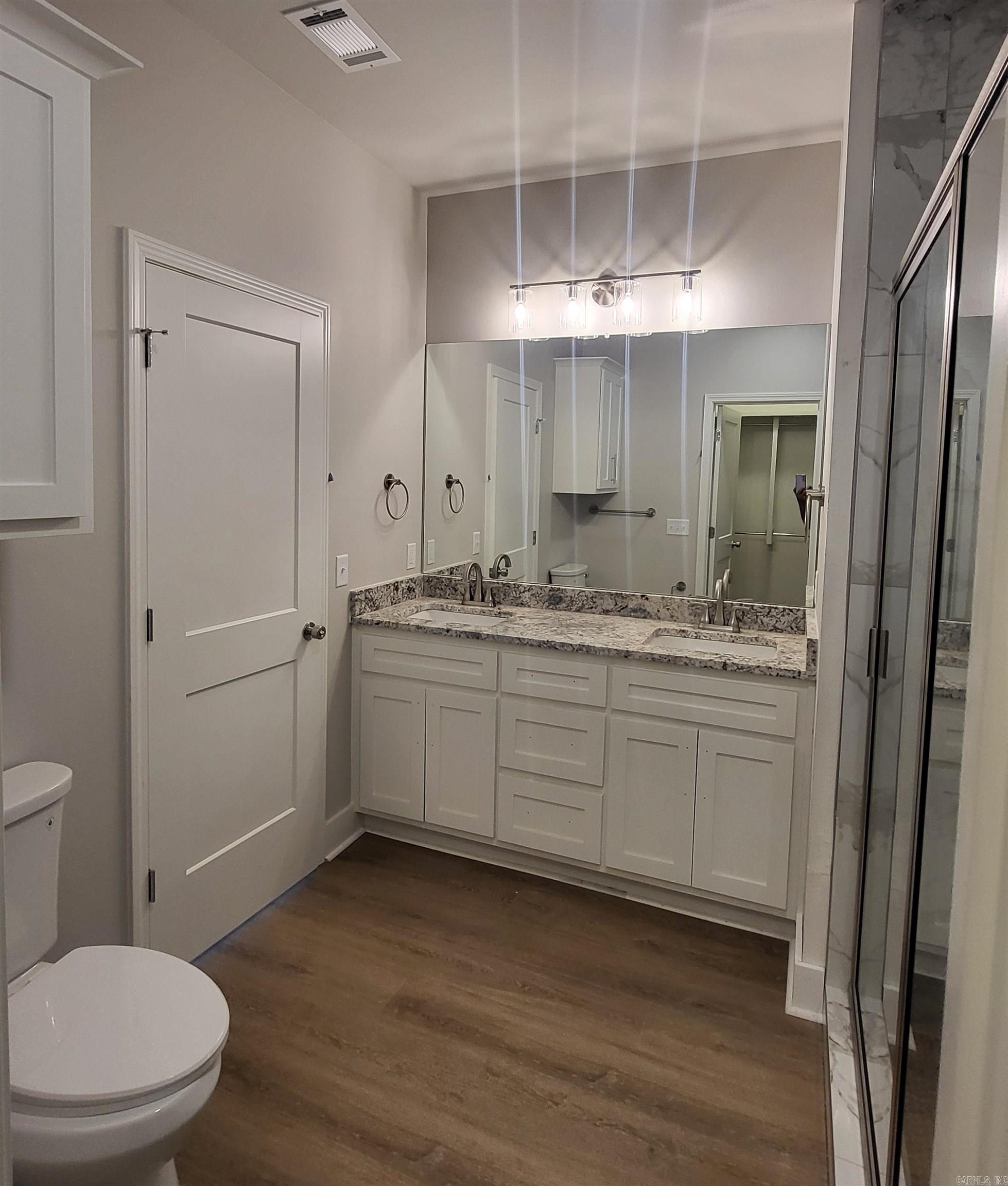 Hicks Interurban - Residential Lease