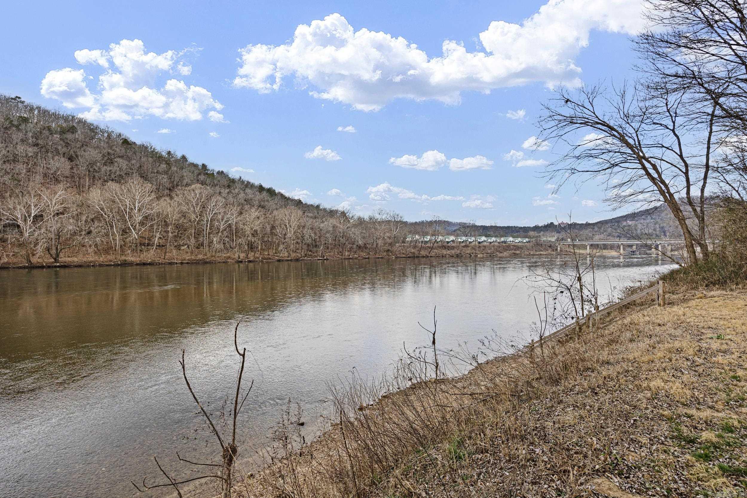 RIVERVIEW AT SYLAMORE - Residential