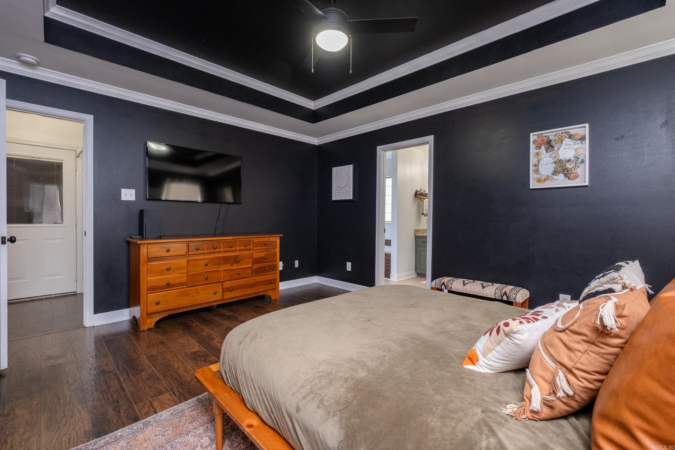 MEADOWLAKE - Residential