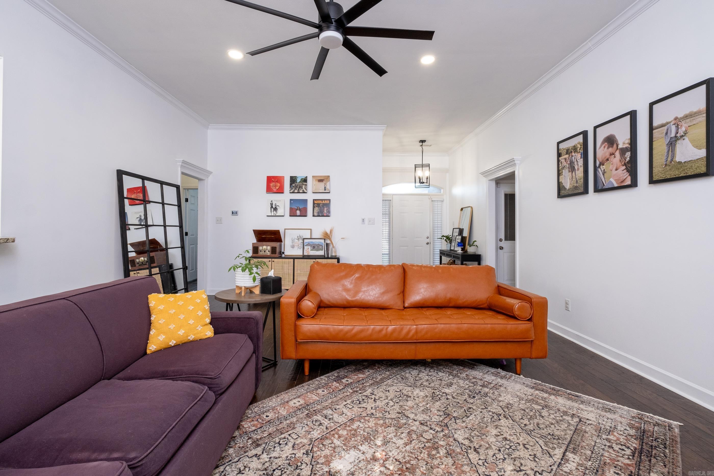 MEADOWLAKE - Residential