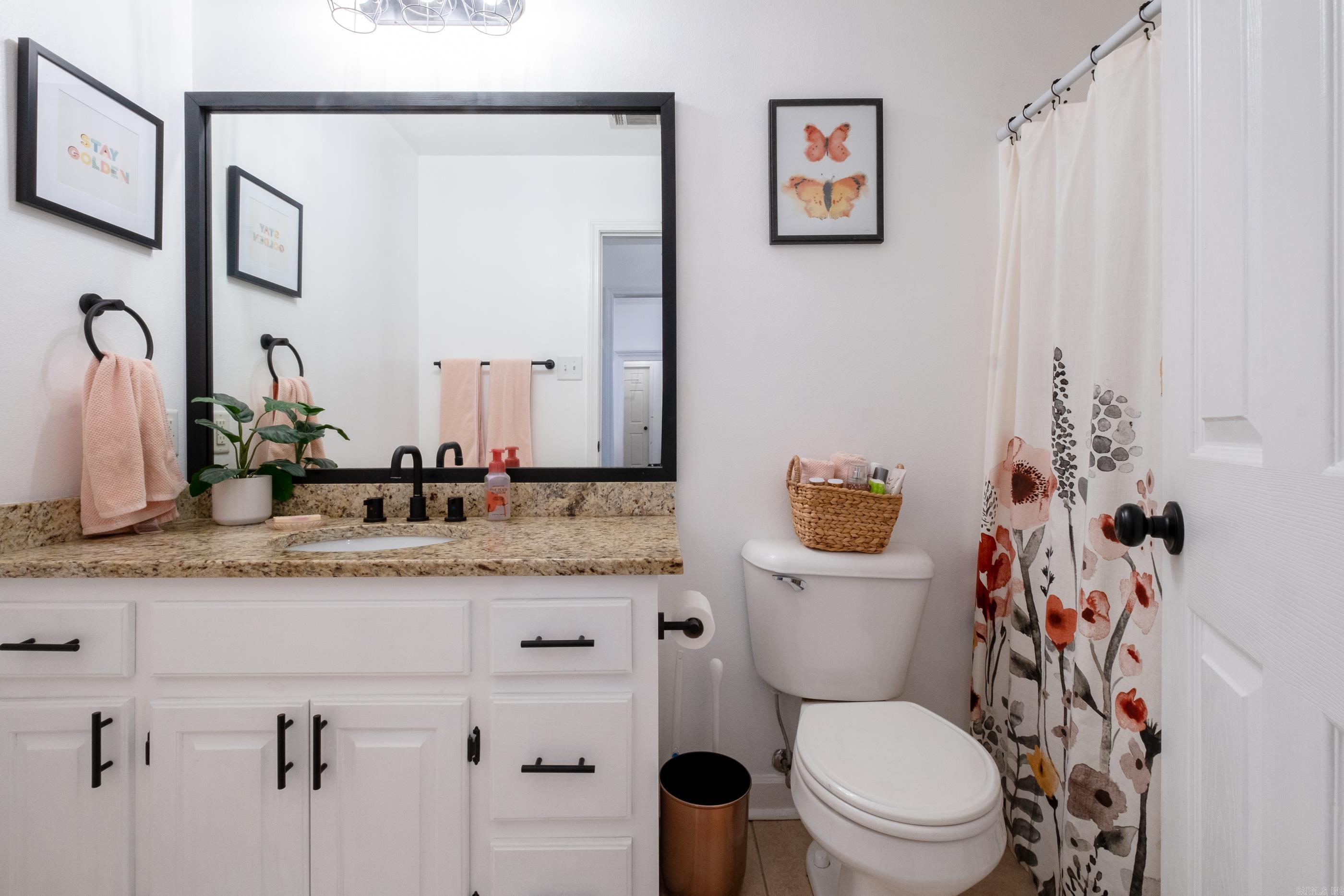 MEADOWLAKE - Residential