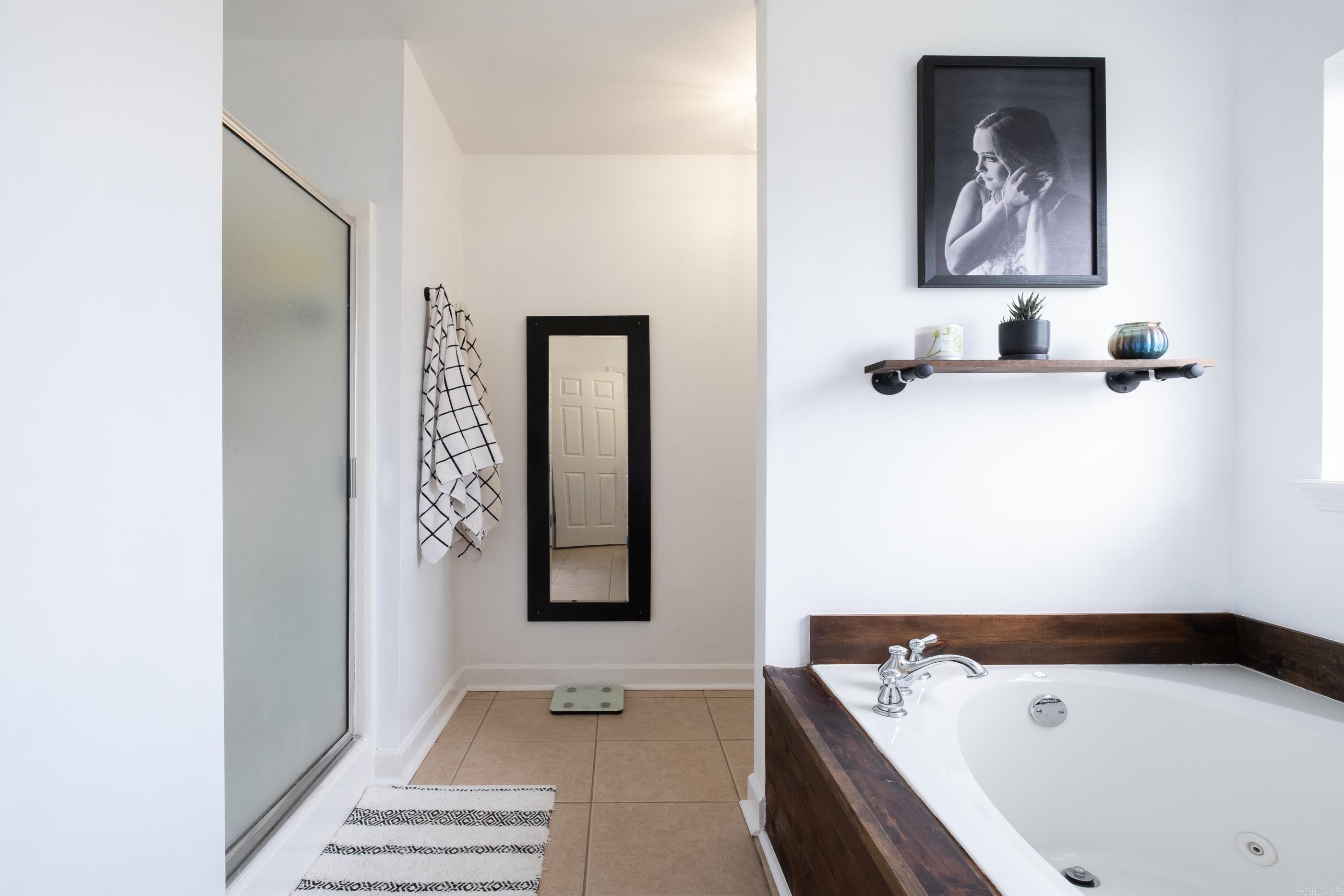 MEADOWLAKE - Residential