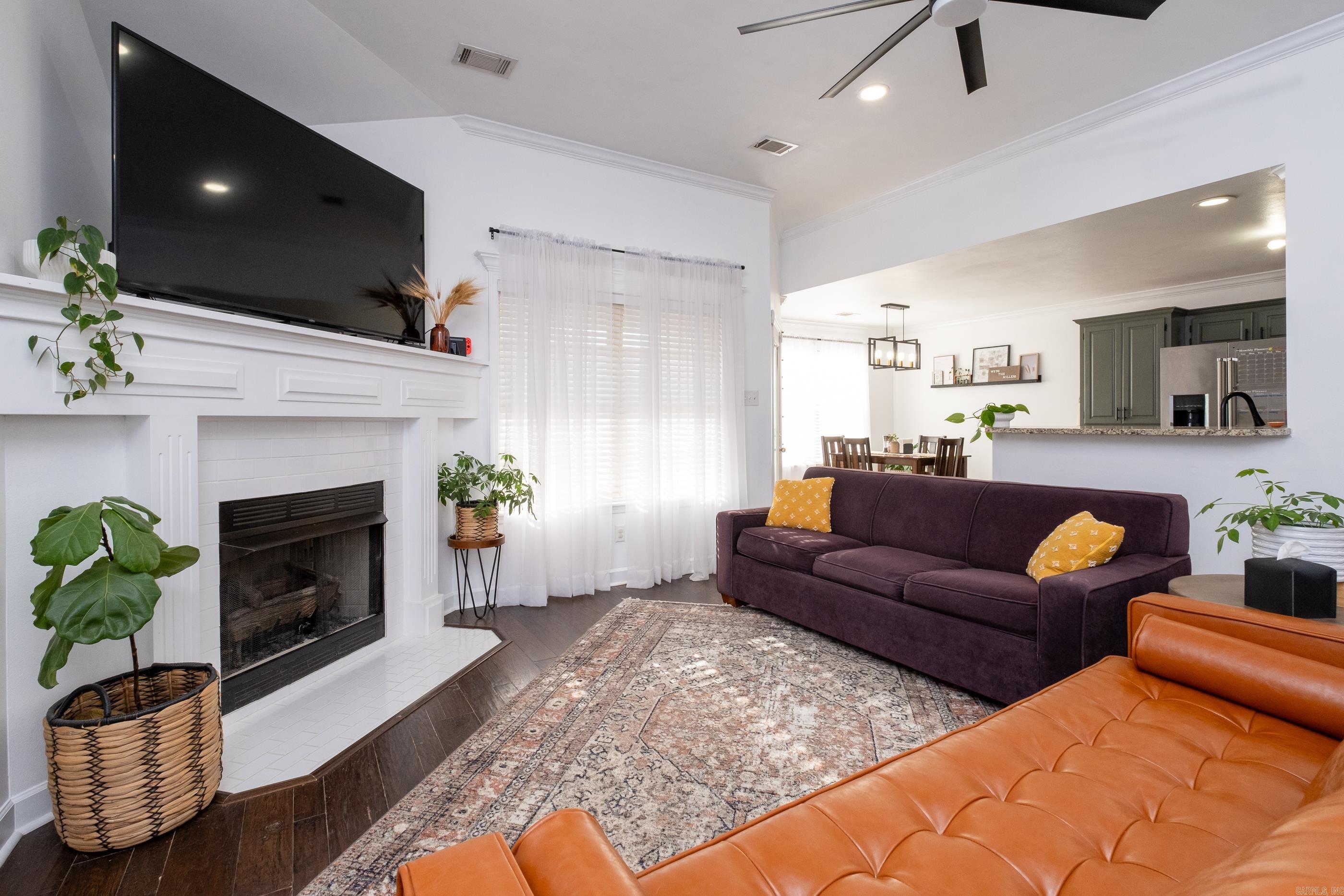 MEADOWLAKE - Residential