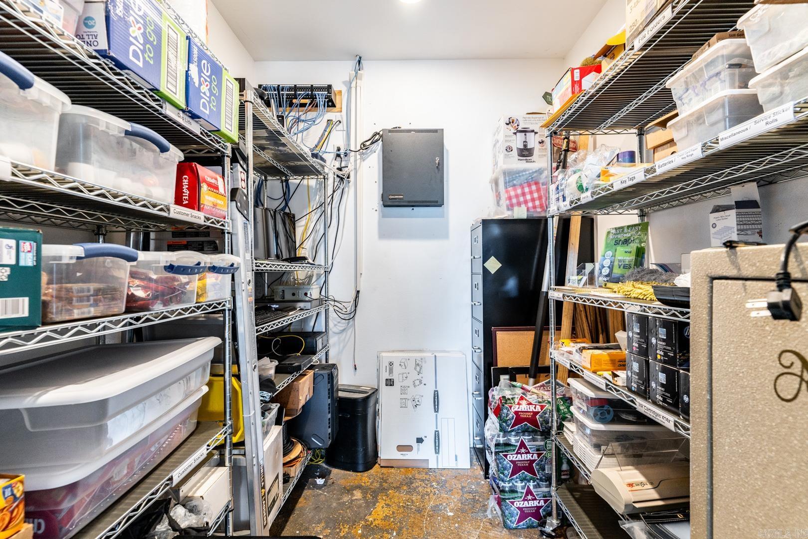 Argenta - Commercial Sale