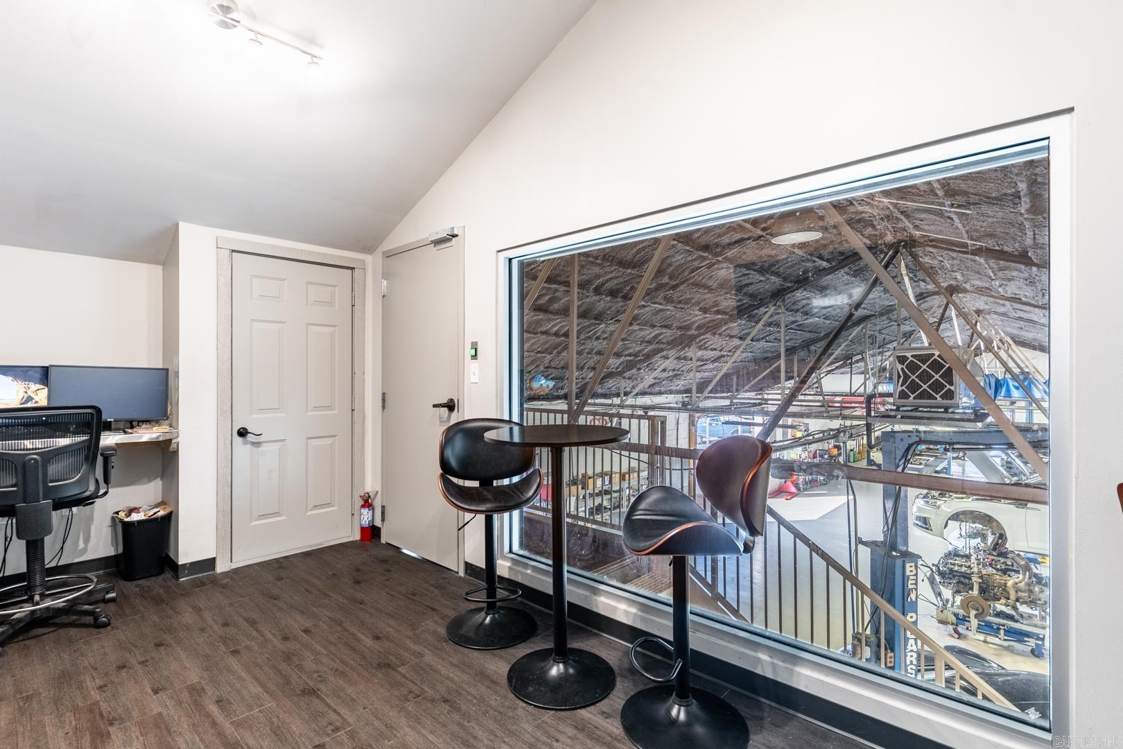 Argenta - Commercial Sale