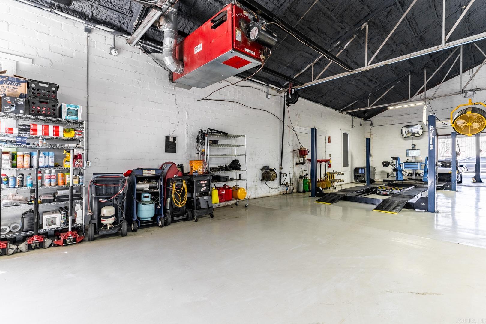 Argenta - Commercial Sale