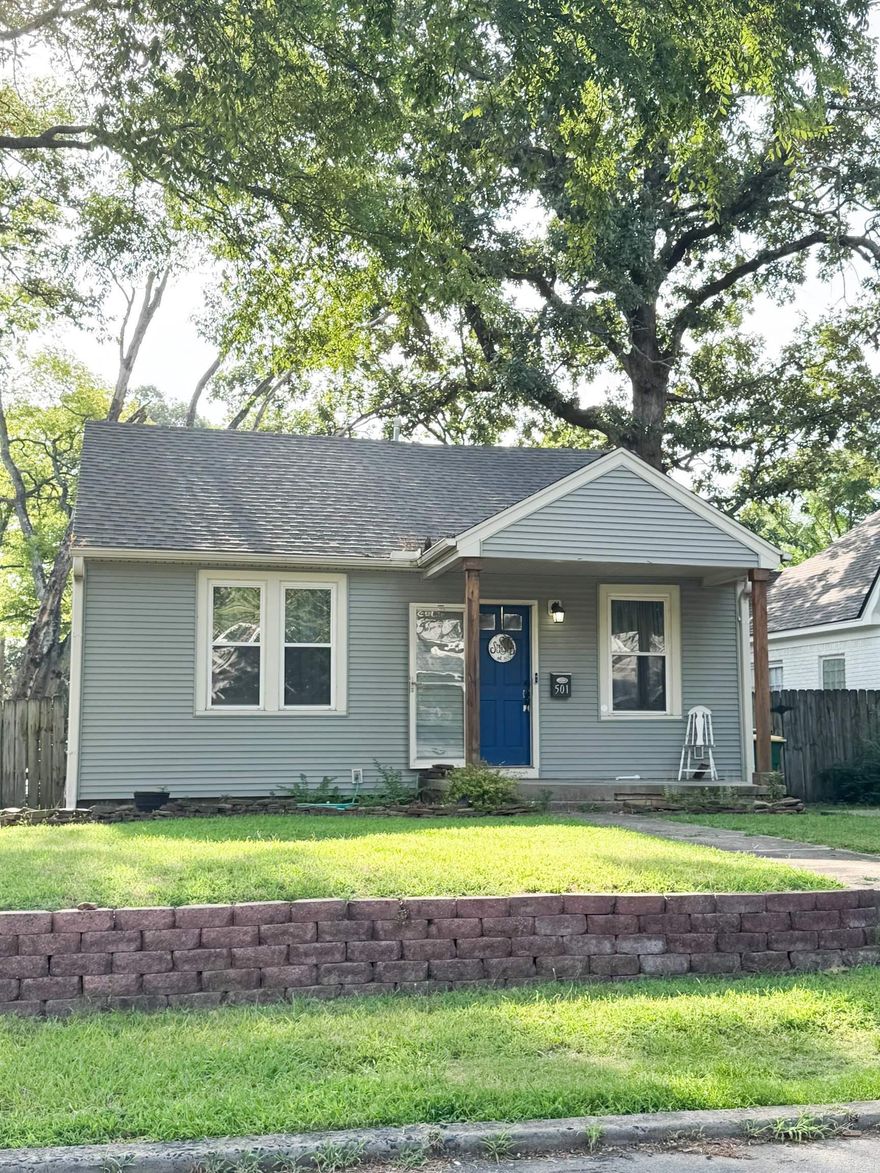 Welcome to 501 South Booker Street, a charming 2-bedroom, 1-bathroom home located in the vibrant city of Little Rock, AR. This delightful property boasts a covered front porch, perfect for enjoying a morning coffee or an evening read. The home's exterior is complemented by a fenced-in area, providing an added layer of privacy and security. The interior is equally impressive, exuding a super cute aesthetic that is sure to make you feel right at home. With its combination of comfort, style, and convenience, 501 South Booker Street is a place you'll be proud to call home.