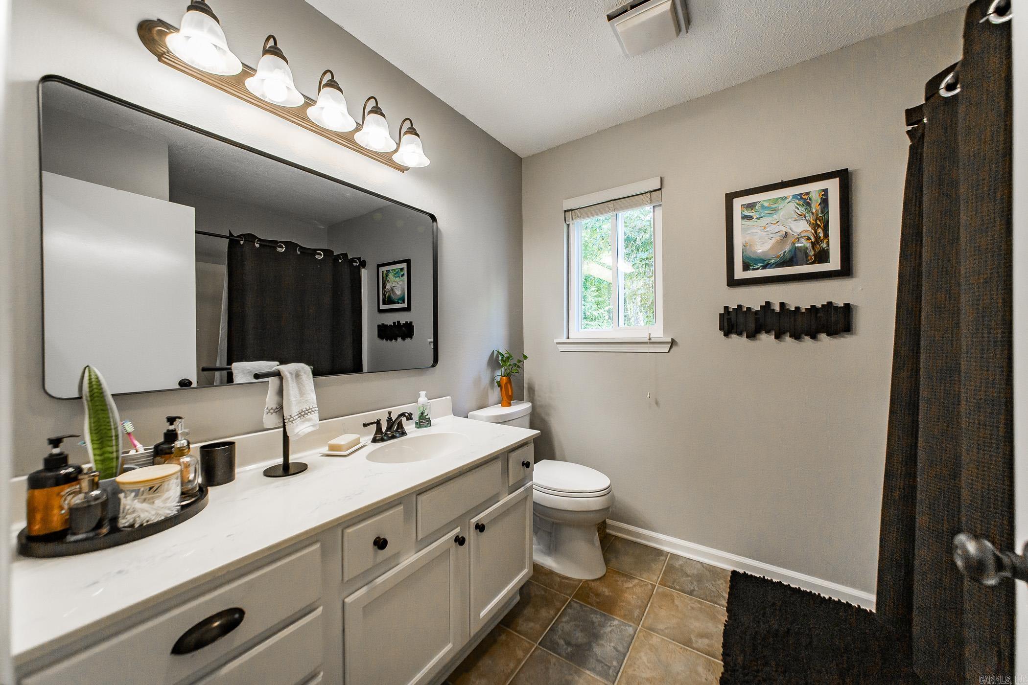 MOUNTAIN RANCH - Residential