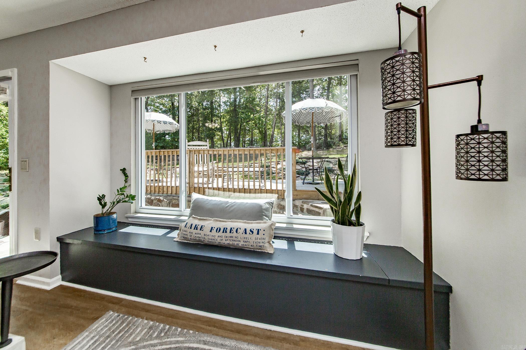 MOUNTAIN RANCH - Residential