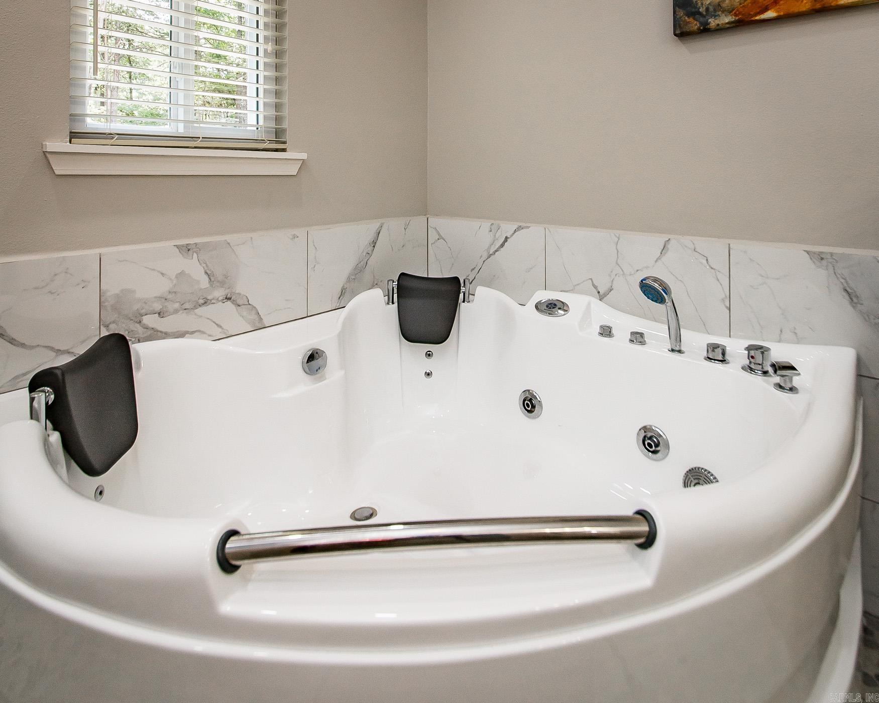 MOUNTAIN RANCH - Residential