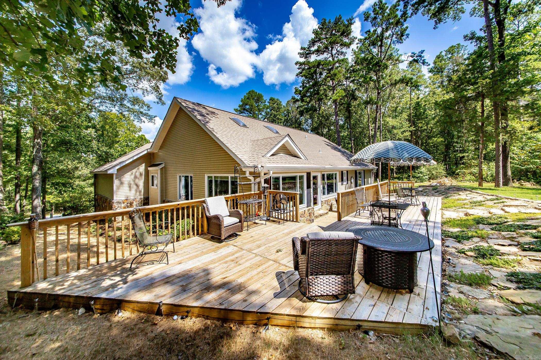 MOUNTAIN RANCH - Residential