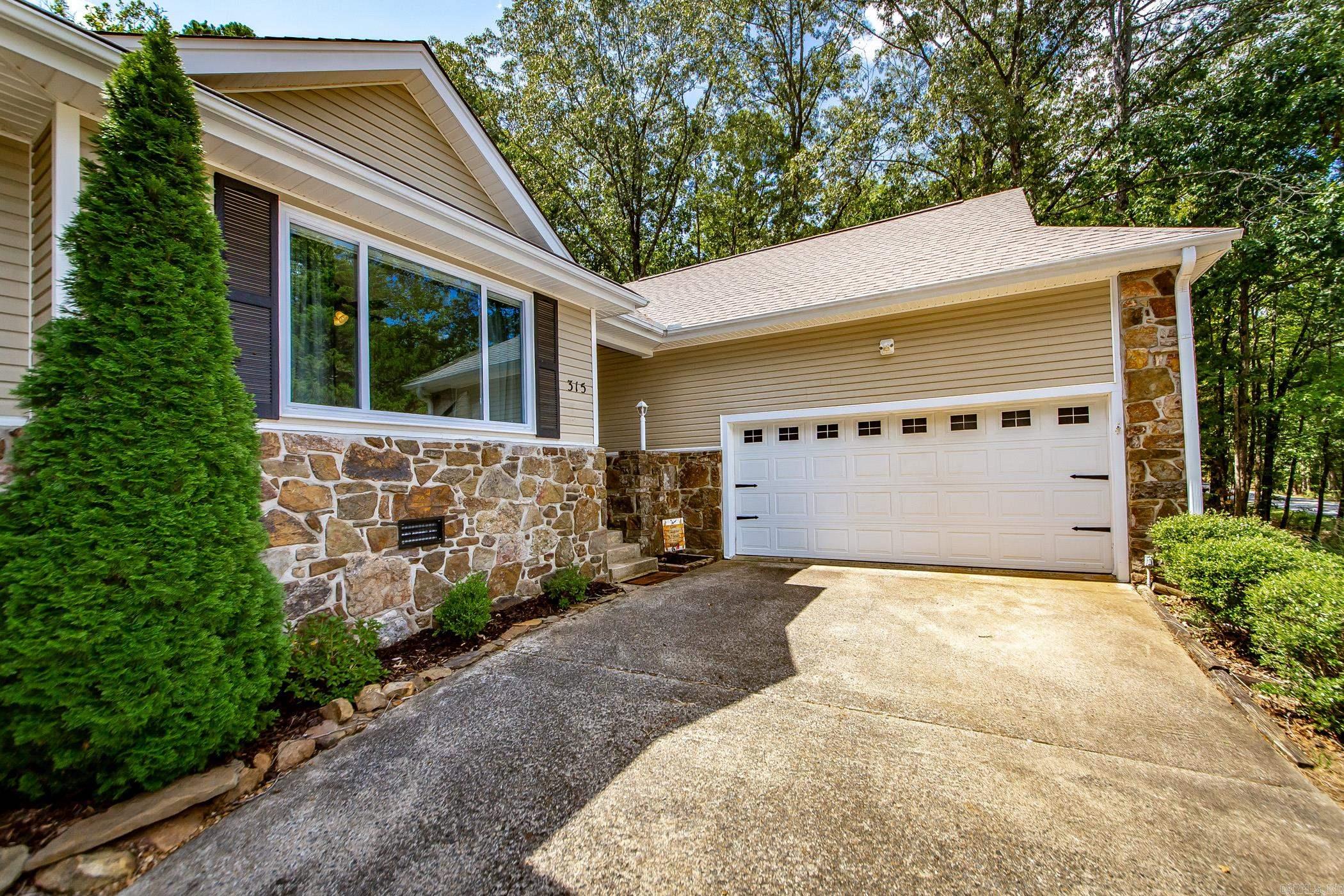 MOUNTAIN RANCH - Residential