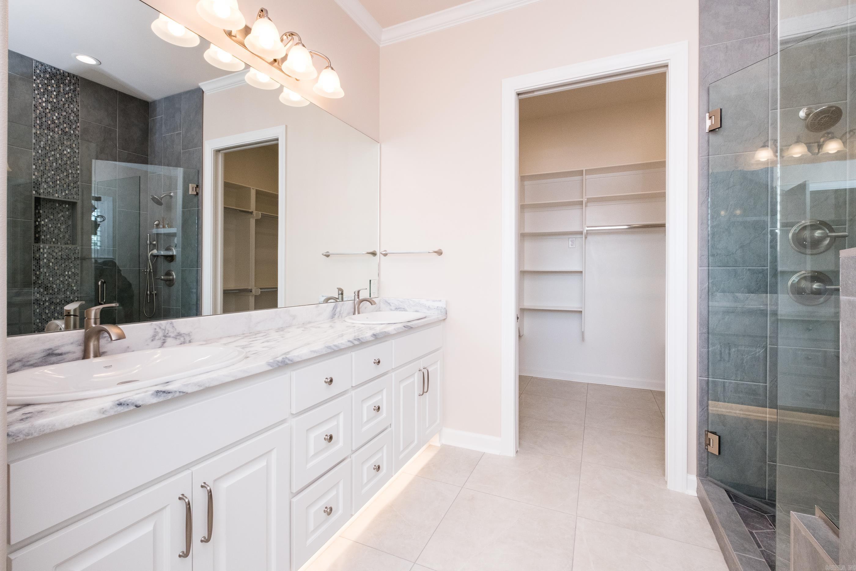 CHENAL VALLEY "FALSTONE COURT" - Residential