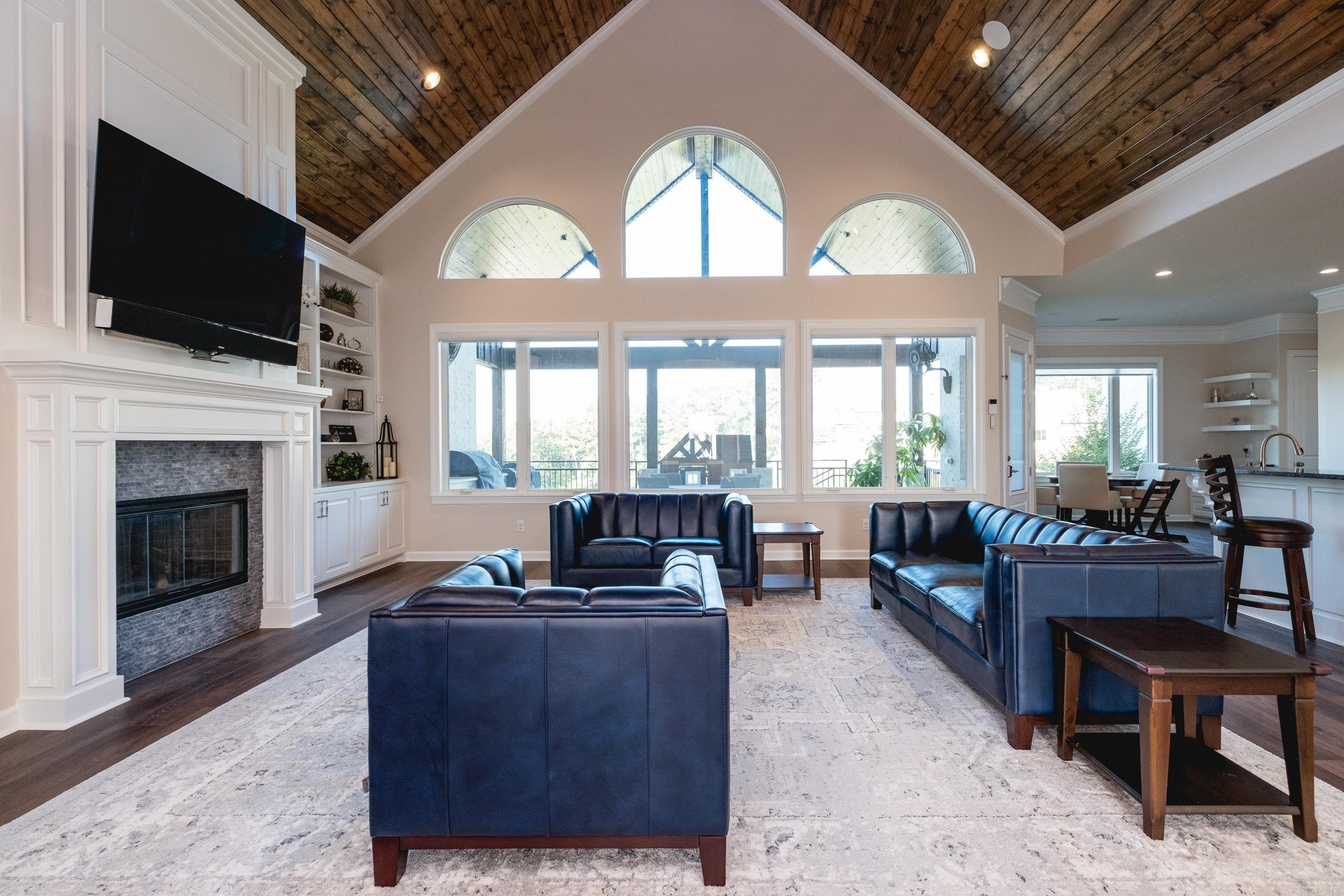 CHENAL VALLEY "FALSTONE COURT" - Residential