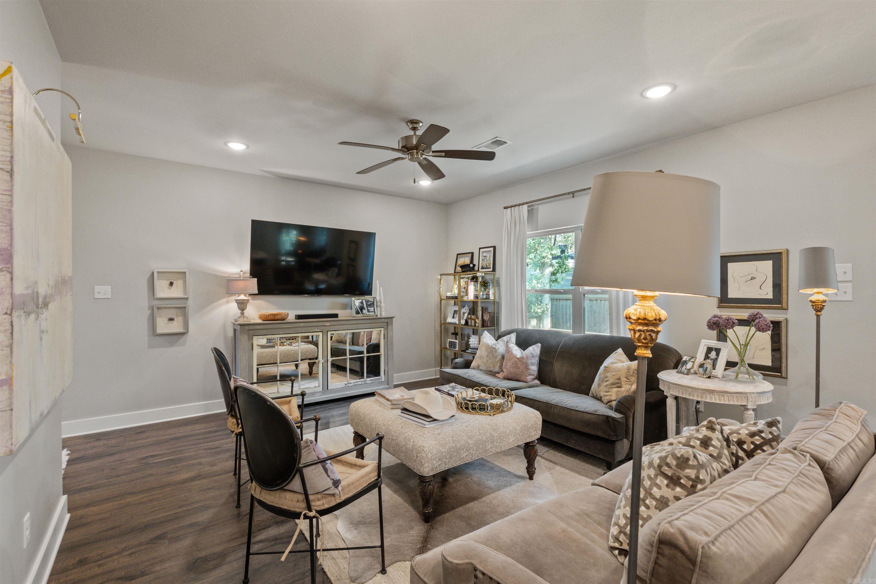 BELLA ROSA - Residential