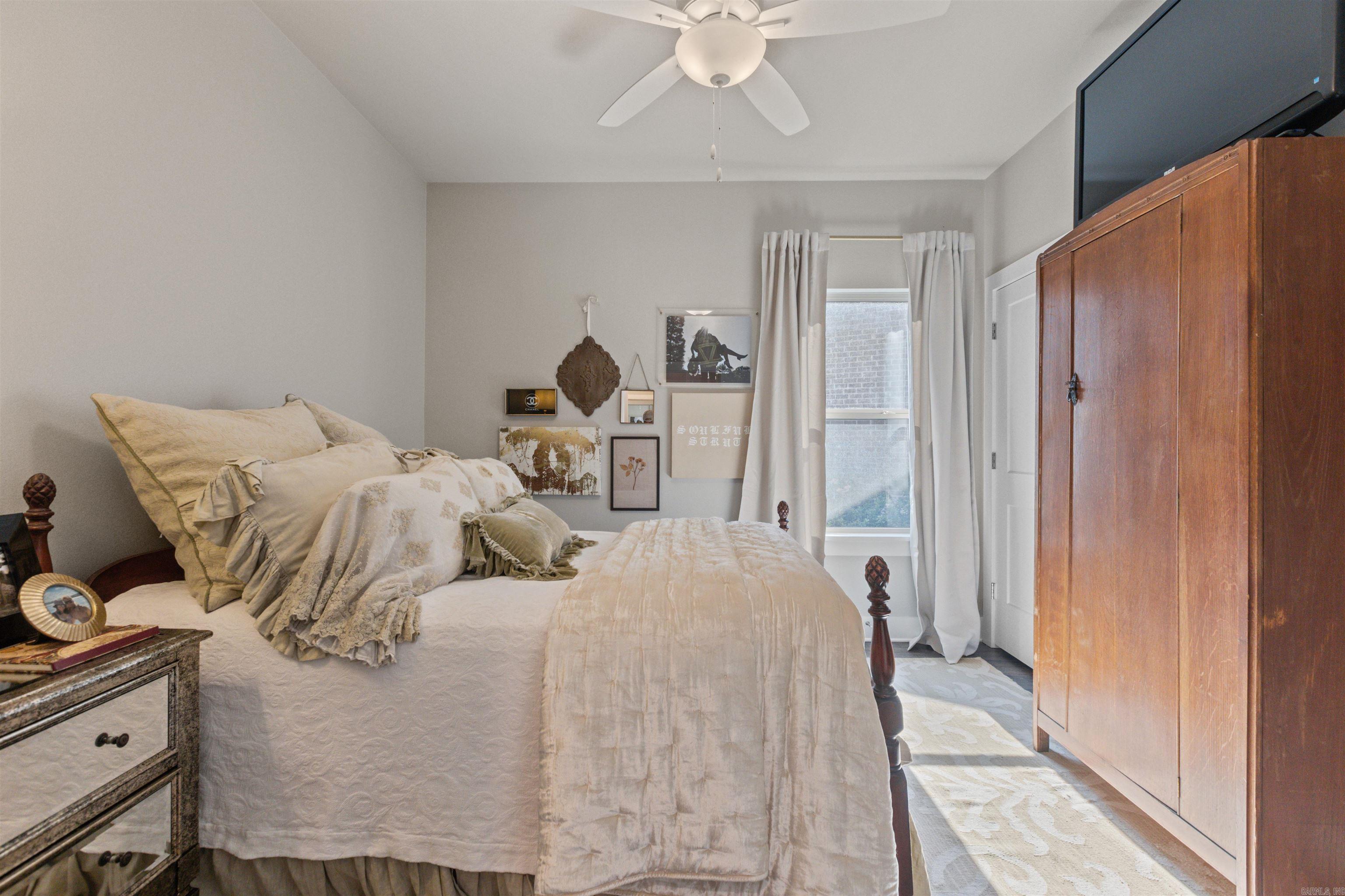 BELLA ROSA - Residential