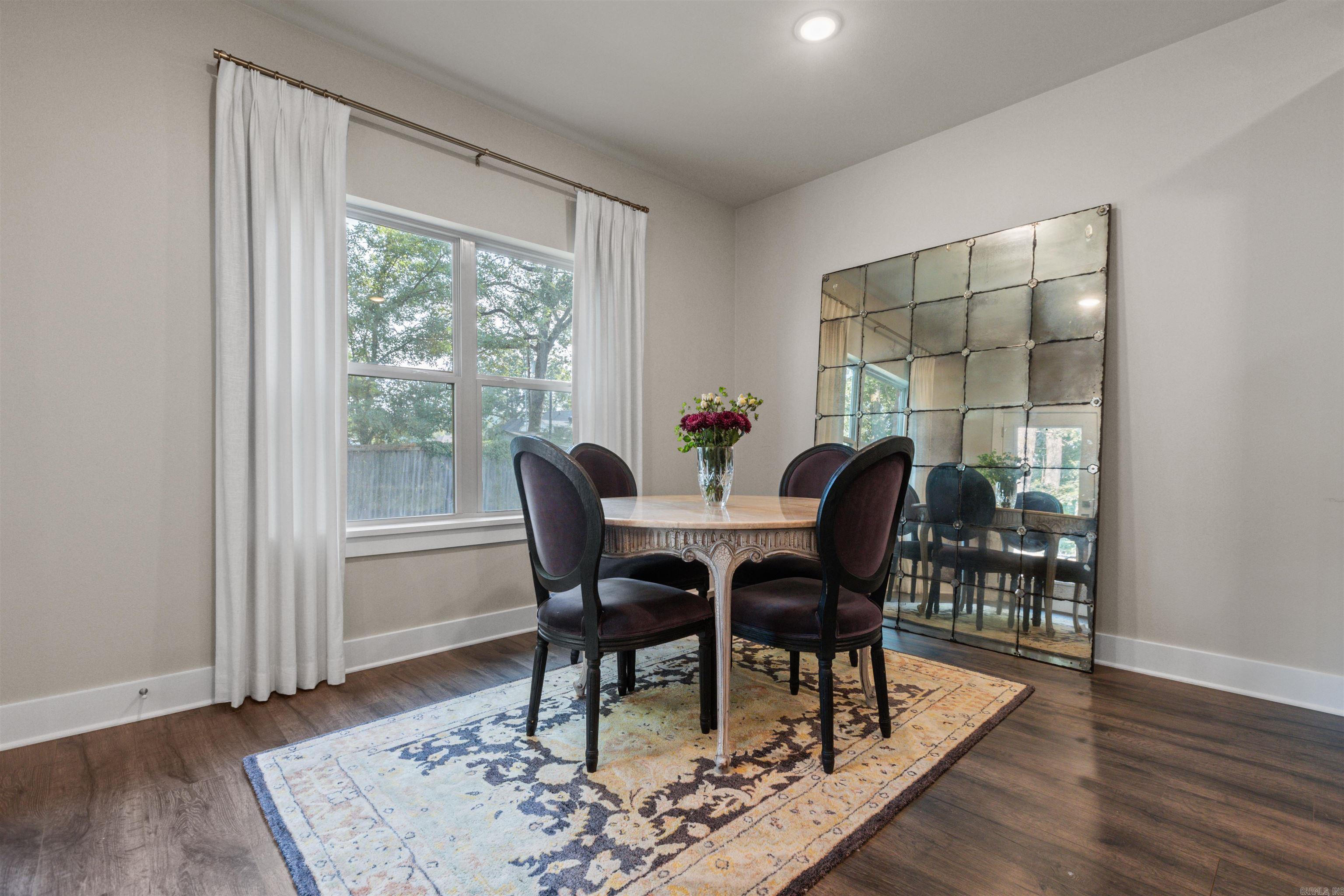 BELLA ROSA - Residential