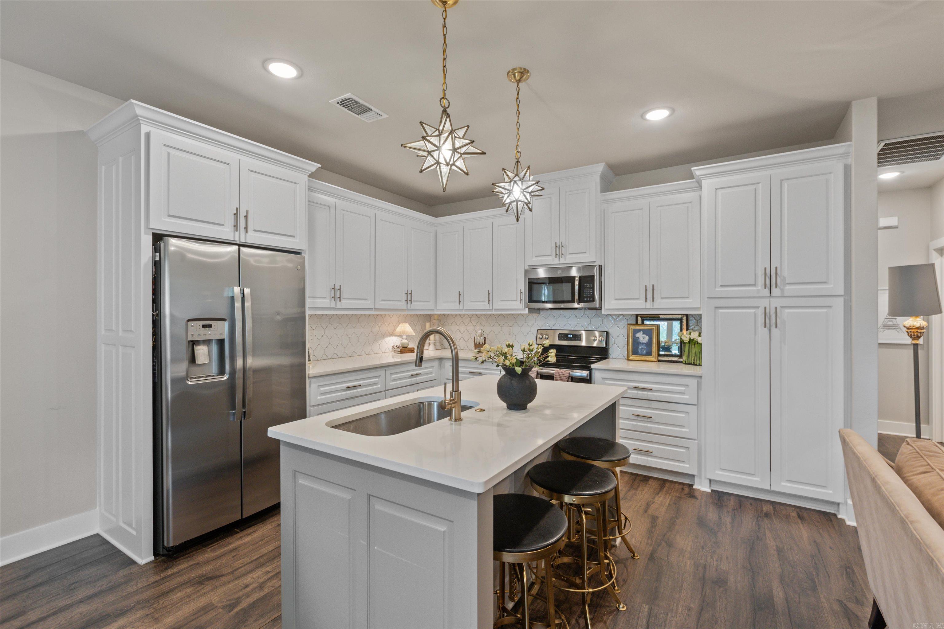 BELLA ROSA - Residential